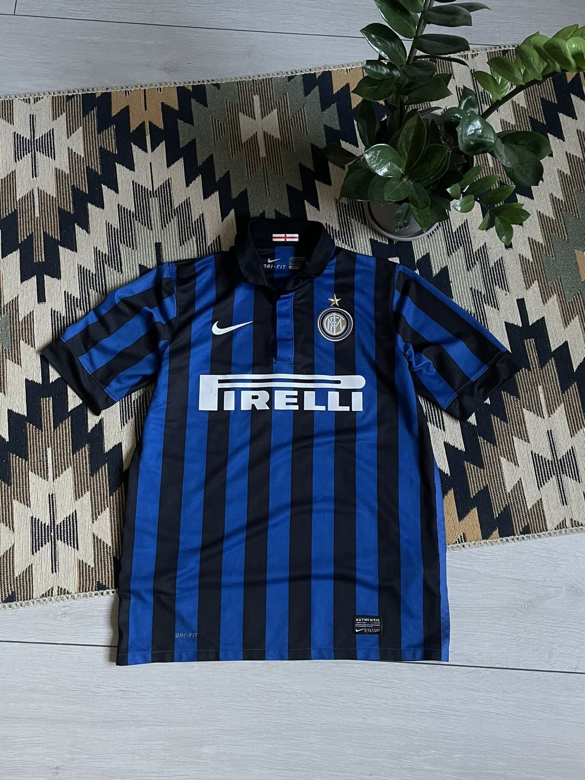 Nike × Vintage Vintage 11/12 Nike Inter Milan Blockcore Jersey Size US XS / EU 42 / 0 - 1 Thumbnail