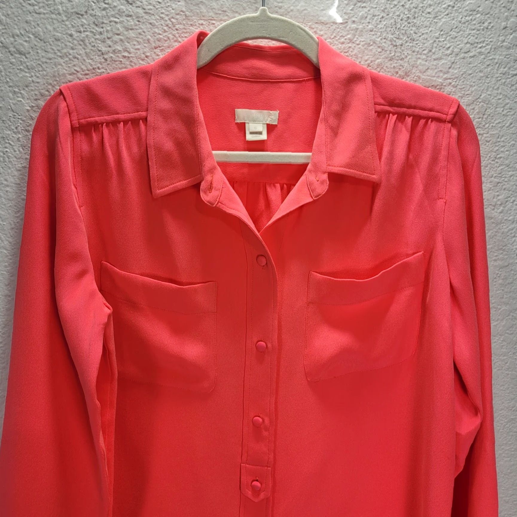 J.Crew J.CREW Blouse Silk Pink 100% Silk Long Sleeve Sz 6 Collared Button Front Womens Size M / US 6-8 / IT 42-44 - 4 Thumbnail