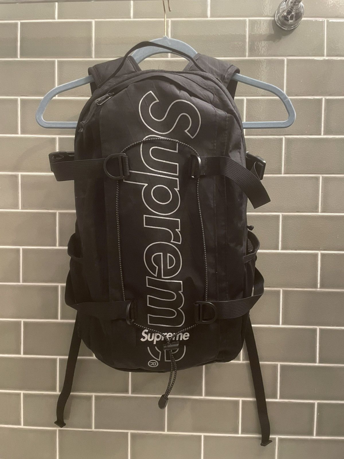 Backpack supreme fw18 hotsell