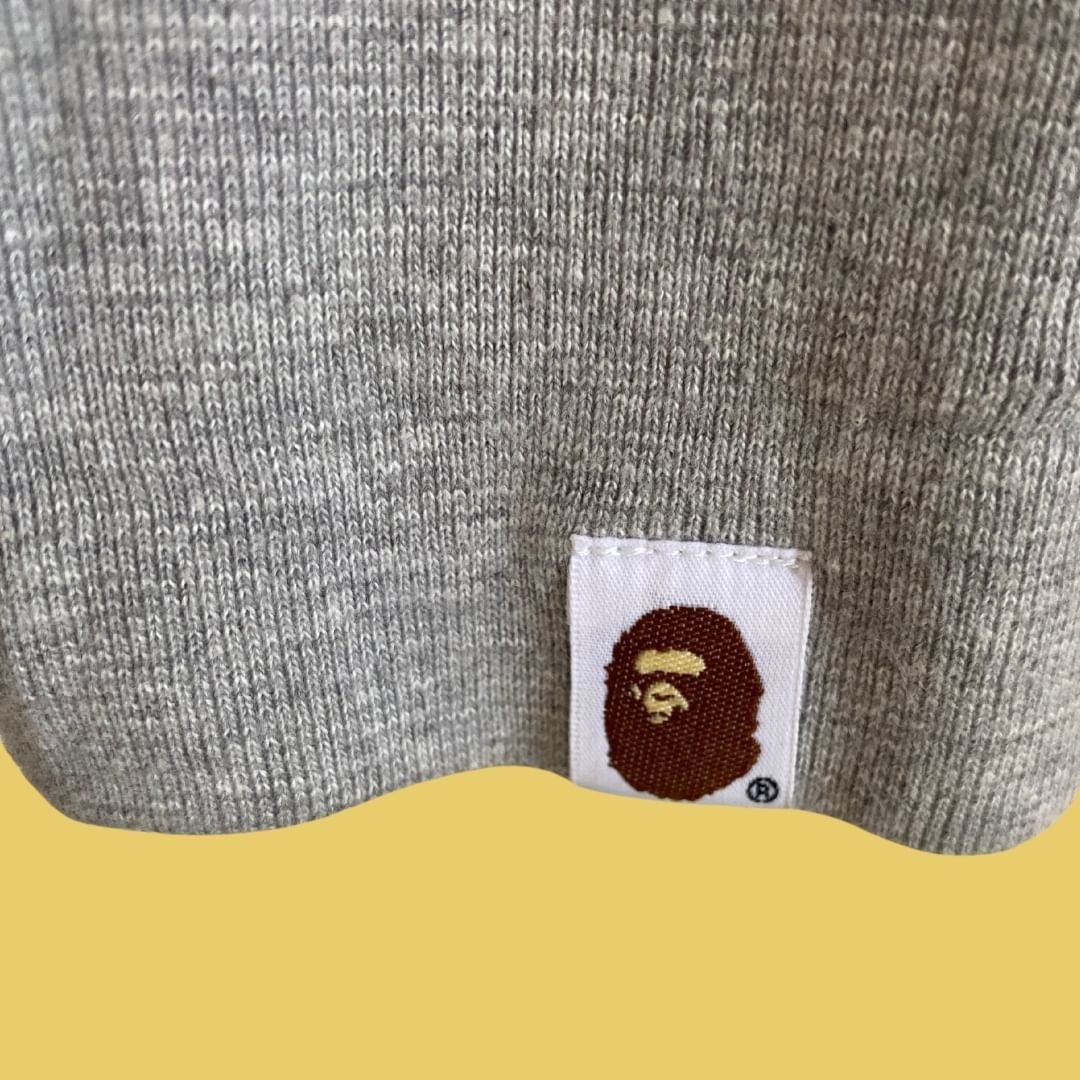 Bape A Bathing Ape Shark Motif Pullover Hoodie Gray - Size M Size US M / EU 48-50 / 2 - 9 Thumbnail