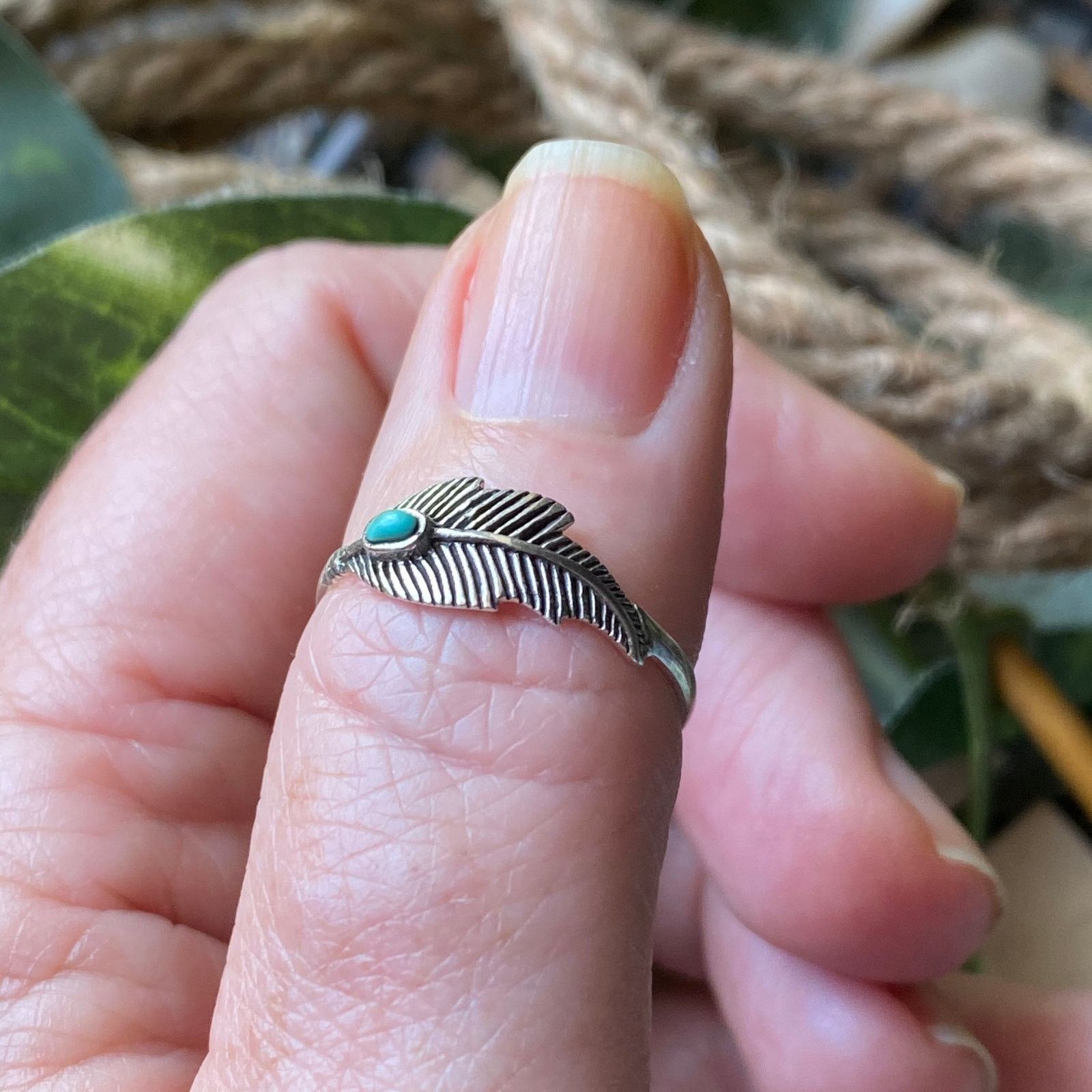 The Unbranded Brand Turquoise Sterling Silver Feather Ring Size 9 Size ONE SIZE - 5 Thumbnail