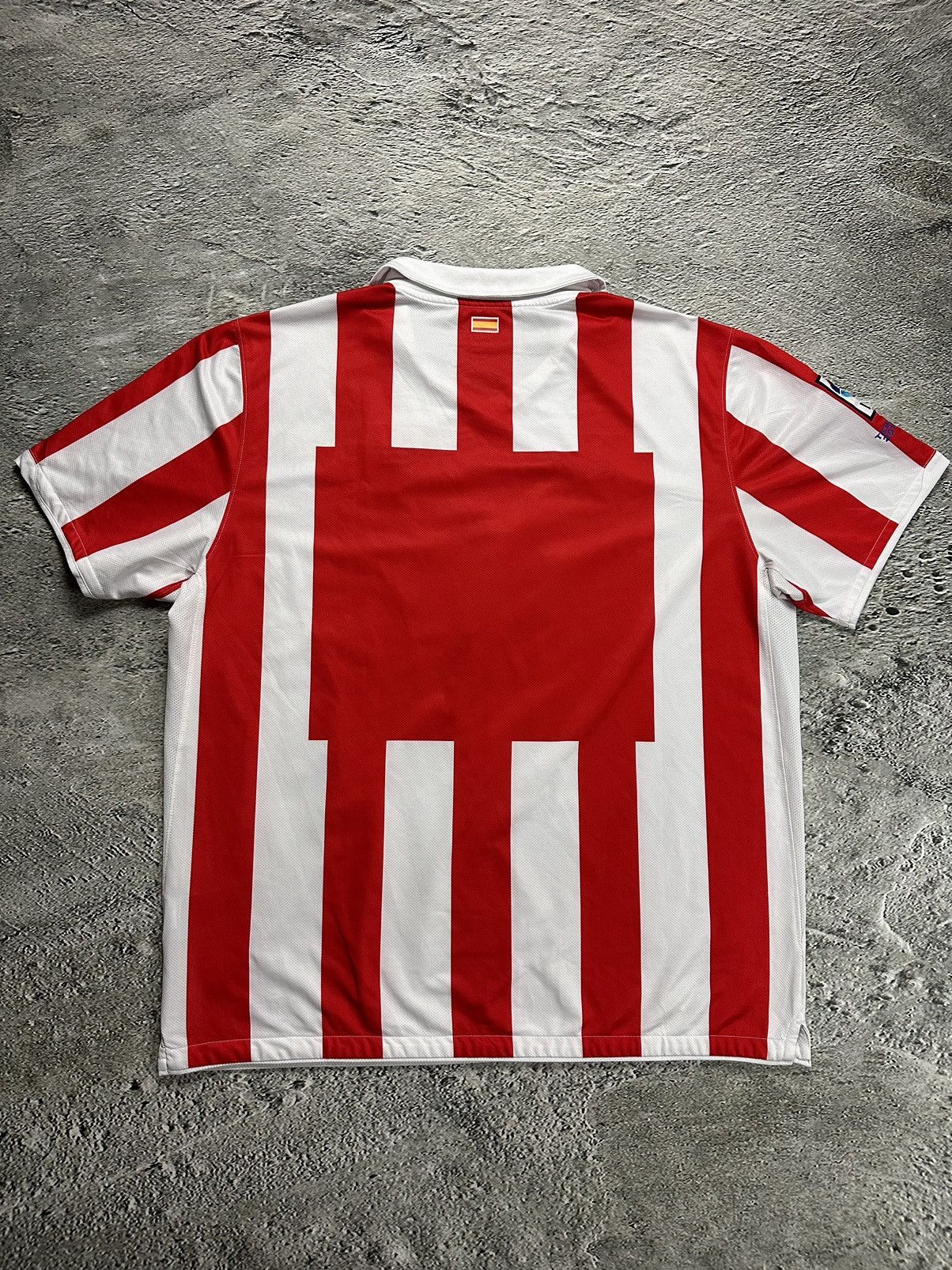 Nike × Vintage Atletico Madrid vintage Nike Jersey Kia 2010 2011 red Size US XXL / EU 58 / 5 - 8 Thumbnail