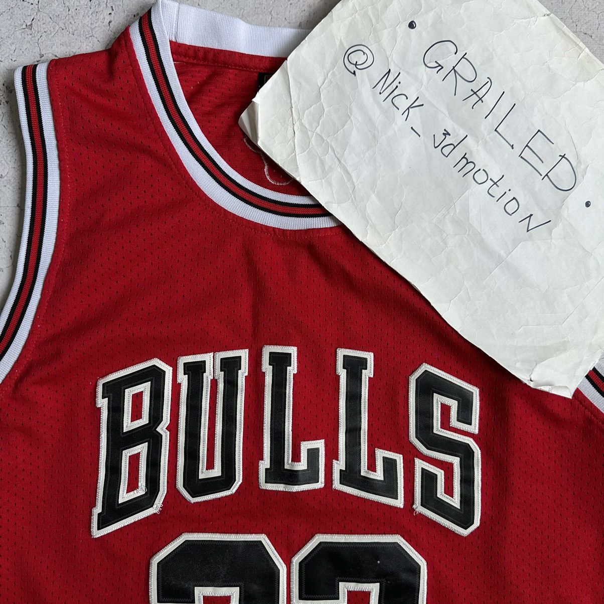 NBA × Nike Vintage Nike Chicago Bulls Jordan #23 NBA Jersey Size US M / EU 48-50 / 2 - 14 Thumbnail