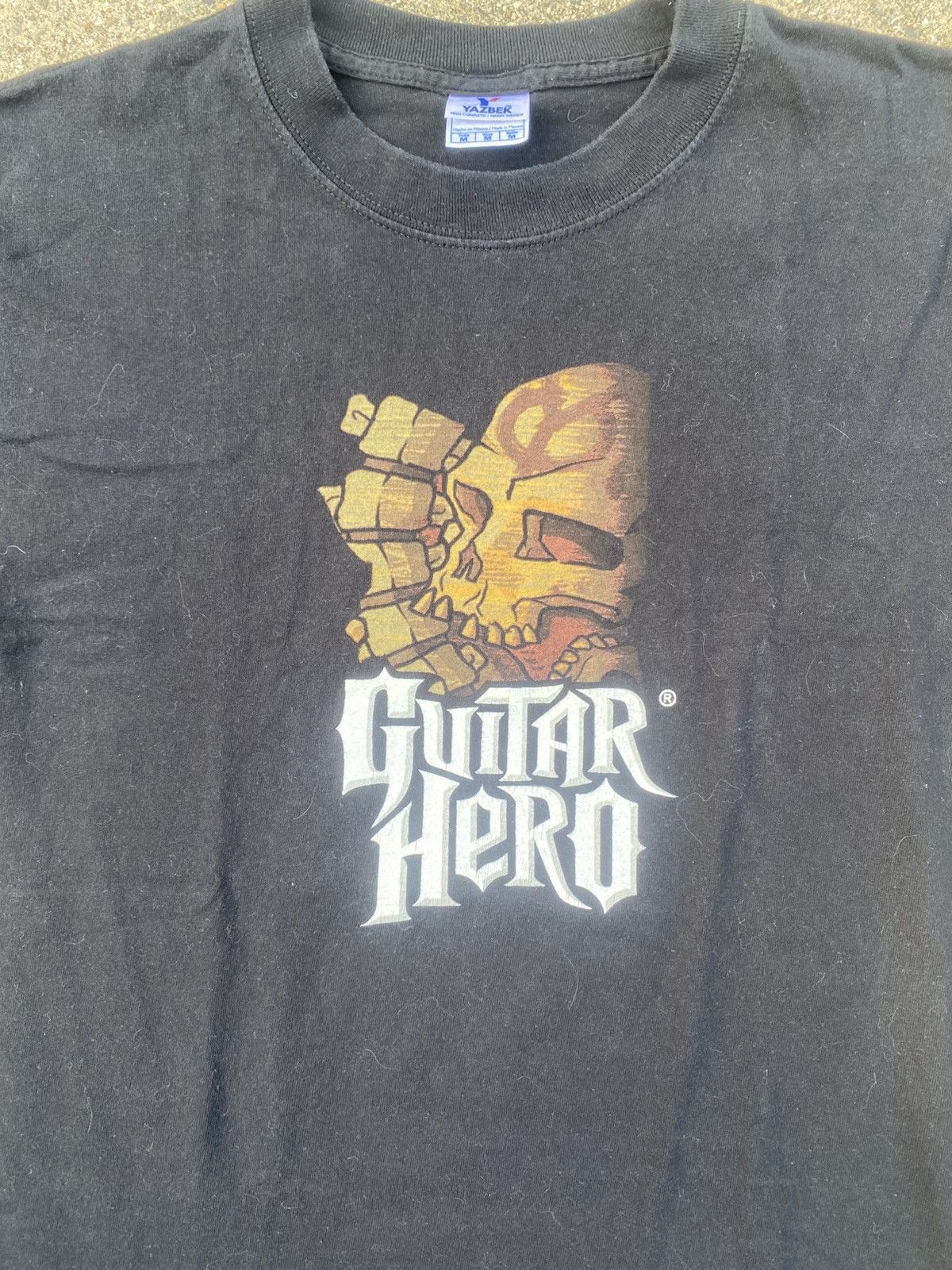 Vintage Vintage Y2K Guitar Hero T-shirt Size US M / EU 48-50 / 2 - 2 Thumbnail