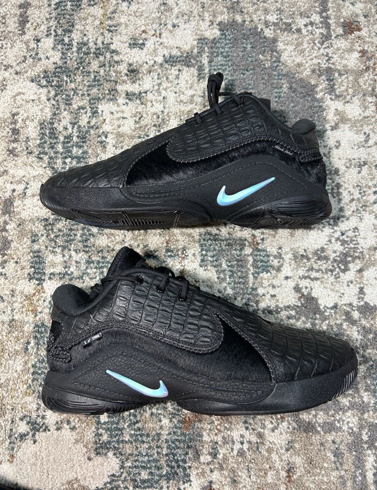 Nike Nike LeBron 22 Black Label Size US 9 / EU 42 - 1 Thumbnail