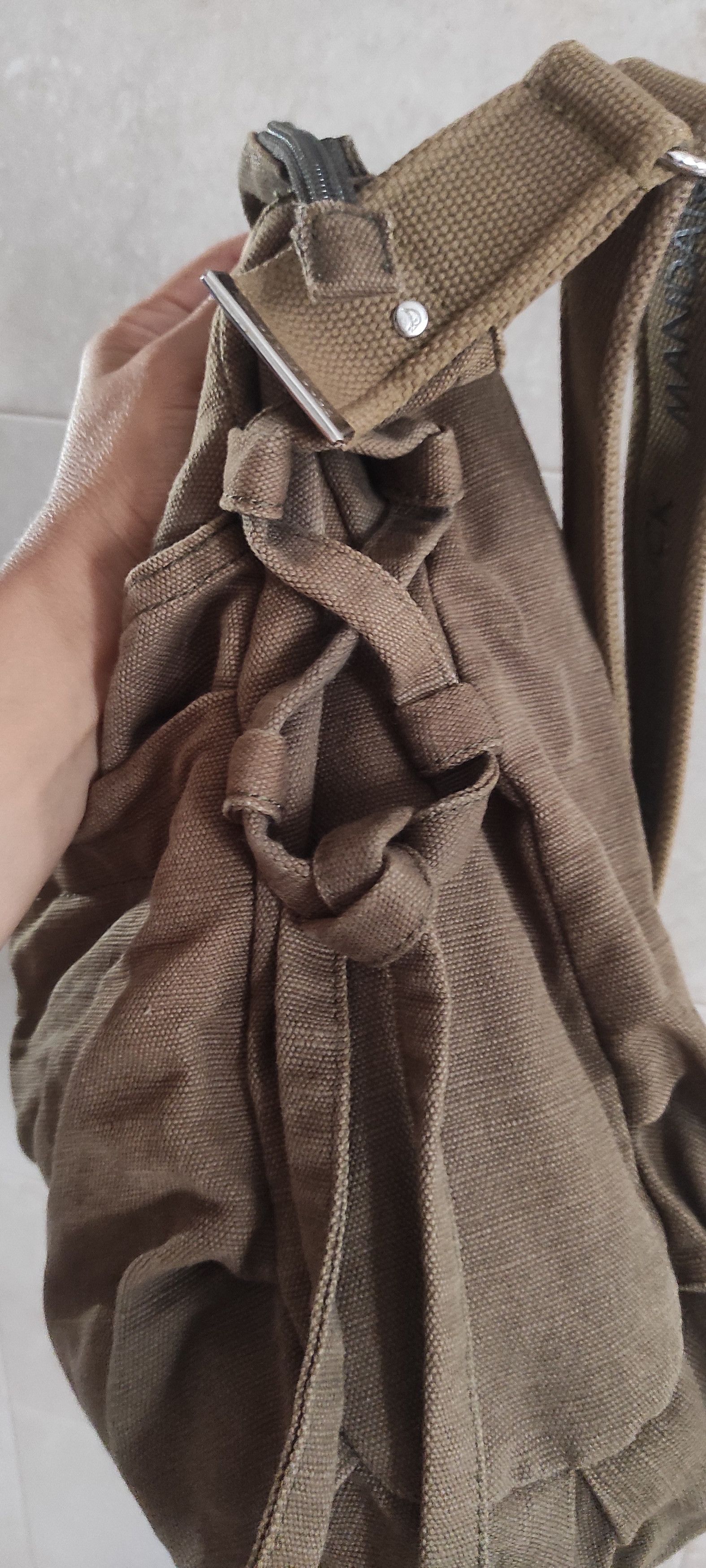 Mandarina Duck × Vintage Mandarina Duck Olivre Green Army Textured Crossbody Bag Size ONE SIZE - 19 Thumbnail