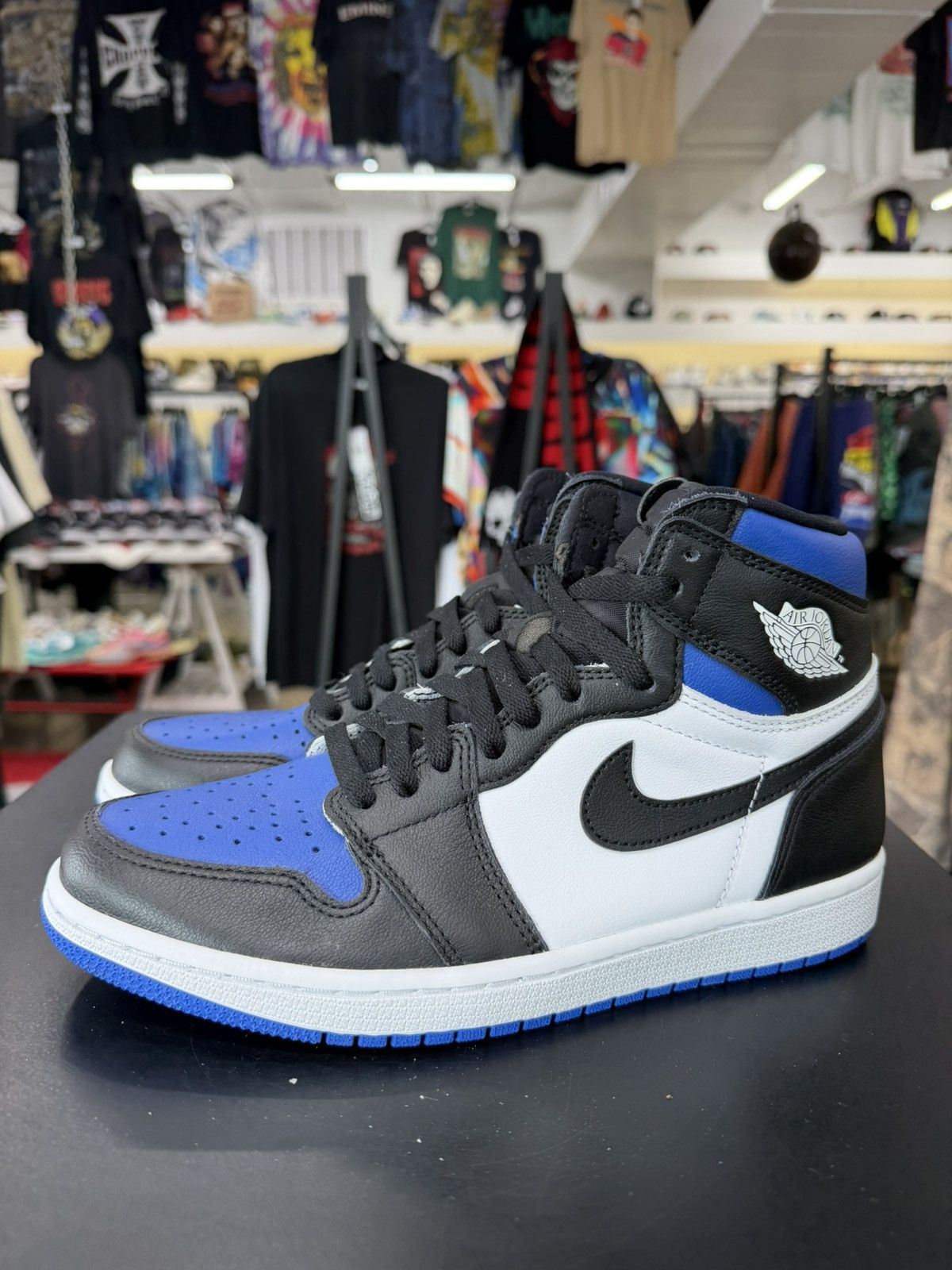Jordan Brand Air Jordan 1 Royal Toe Size 8.5 (2020) Size US 8.5 / EU 41-42 - 1 Thumbnail