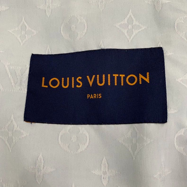 Louis Vuitton Louis Vuitton Blue logo full print hooded zip-up jacket Size US L / EU 52-54 / 3 - 5 Thumbnail