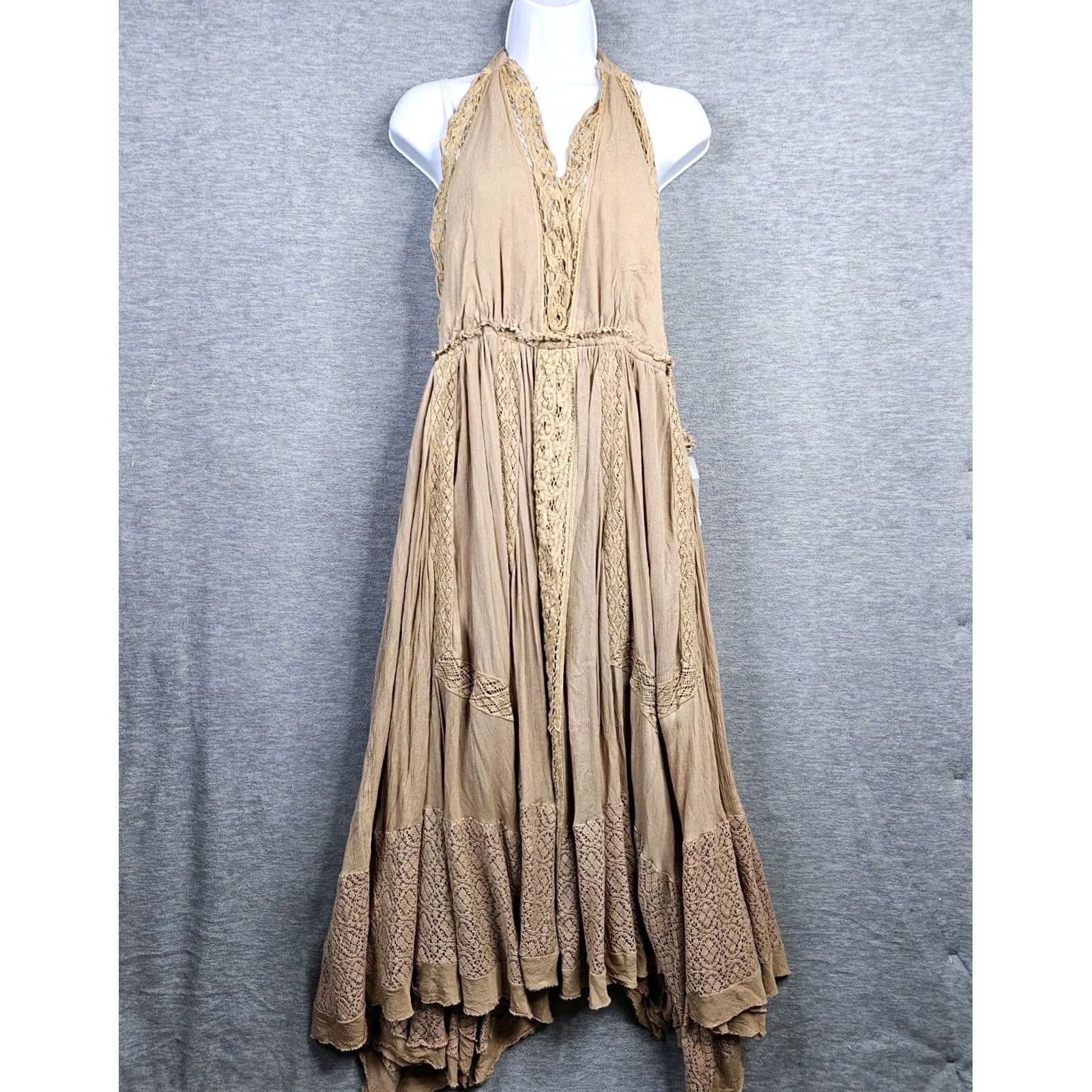Area AREA STARS Dress Halter Lace Exposed Back XS NEW Color Multicolor Pattern Stars Solid A-Line Short Sleeve Women Slip Dress Casual Size XS / US 0-2 / IT 36-38 - 2 Thumbnail