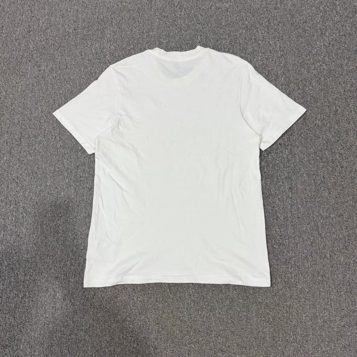 Moncler Moncler white heart logo short sleeve tee M mint Size M / US 6-8 / IT 42-44 - 2 Thumbnail