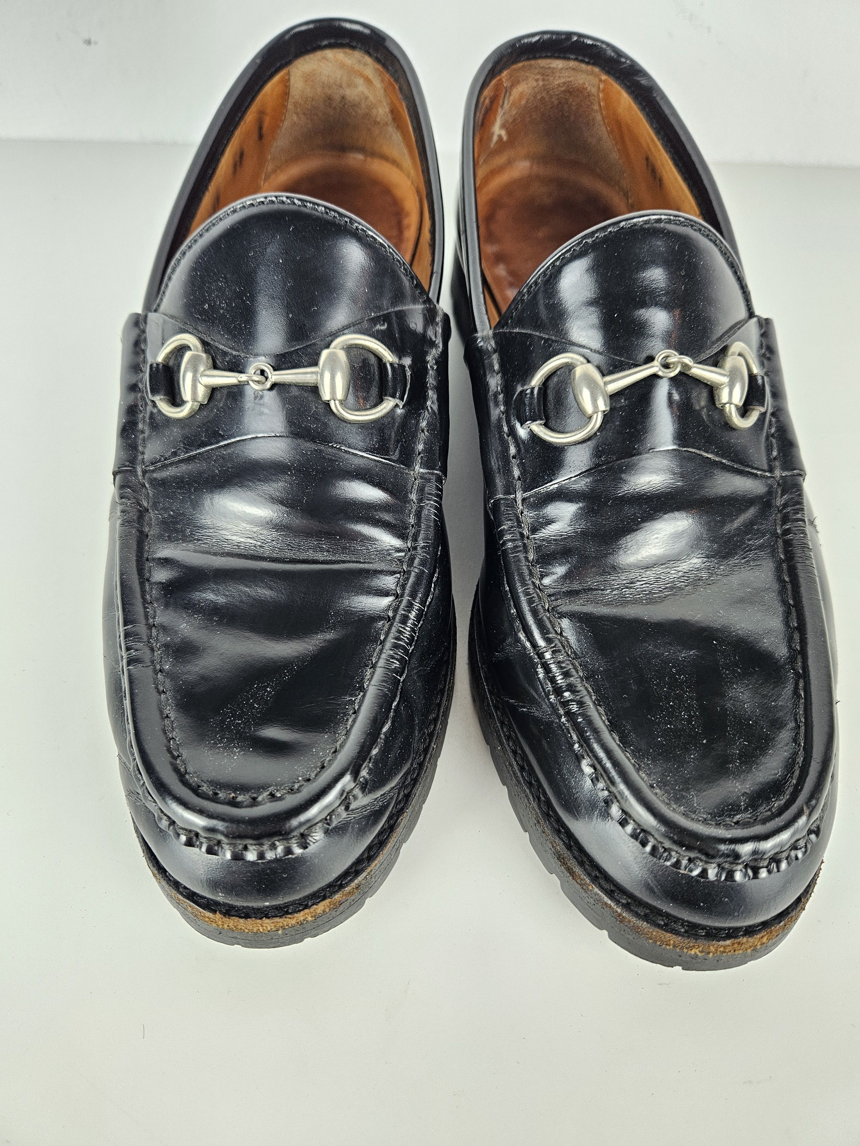 Gucci Vintage Gucci notched sole patent leather horsebit loafers Size US 7 / IT 37 - 12 Thumbnail