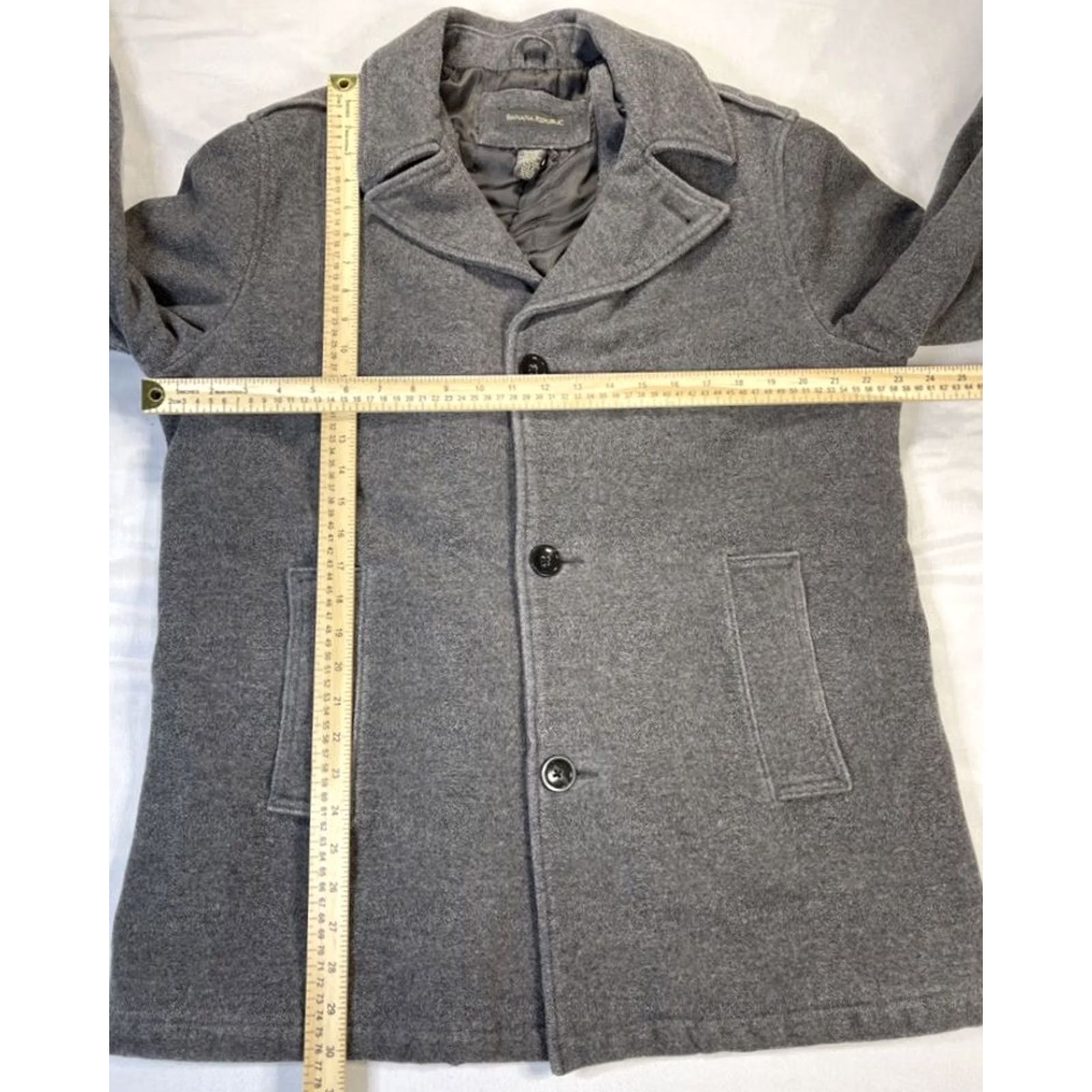 Banana Republic Banana Republic Peacoat Overcoat Wool Cashmere Blend Gray 3 Button Sz M Medium Jacket Winter Casual Mens Unisex Size M / US 6-8 / IT 42-44 - 2 Thumbnail