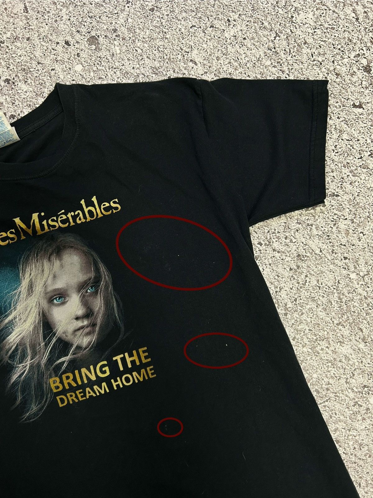 Band Tees Les Miserables Bring The Dream Home Promo Movie T-Shirt Size US L / EU 52-54 / 3 - 7 Thumbnail
