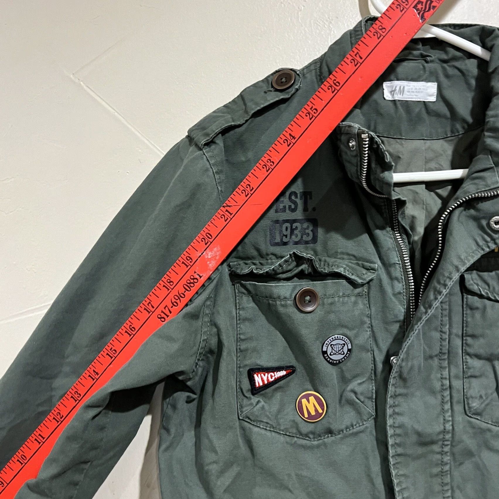 H&M VINTAGE HM Cargo Jacket Army Jacket Green Patch Jacket H&M Sz M Costume Funky Military Women Green Army Theme Military Jacket M Size M / US 6-8 / IT 42-44 - 6 Thumbnail