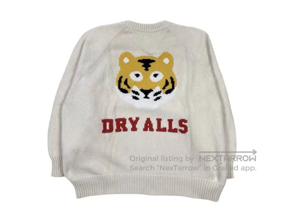 Human Made White Crewneck Sweater with Red Text Design . Size US XL / EU 56 / 4 - 2 Thumbnail