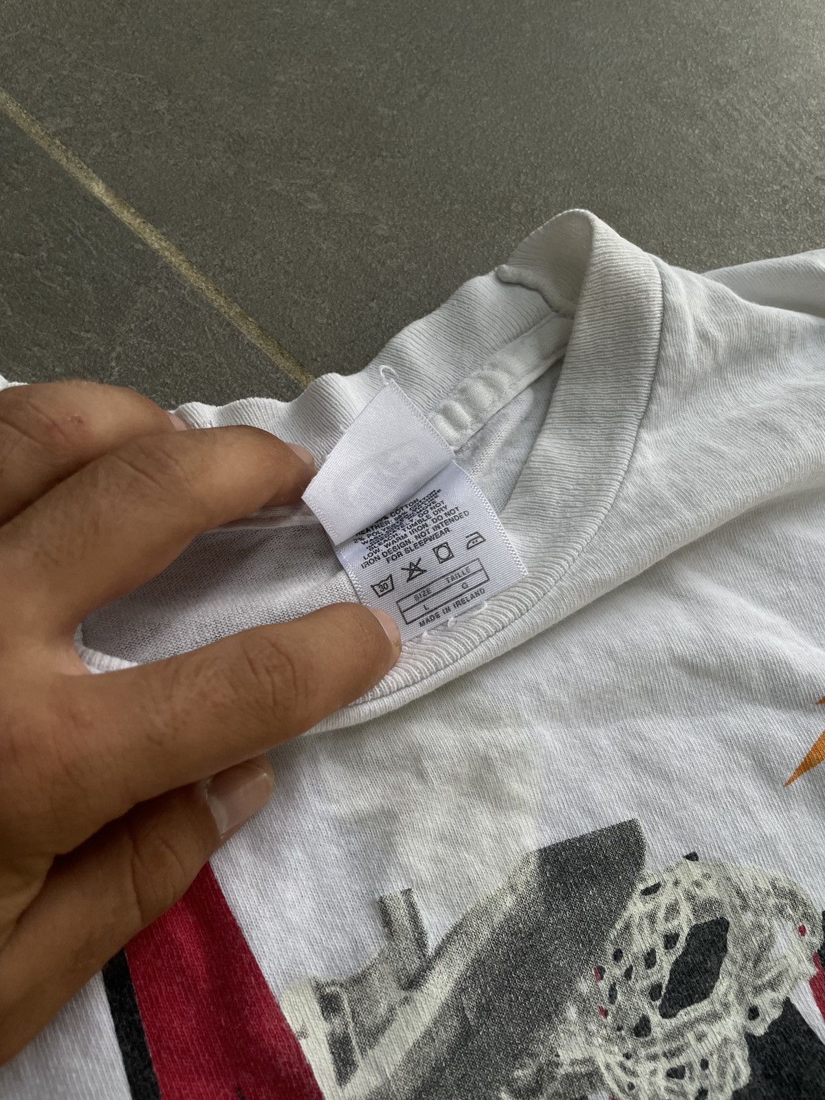 Jordan Brand Vintage 90s Rare Air Jordan Nike Tee Size US L / EU 52-54 / 3 - 19 Thumbnail