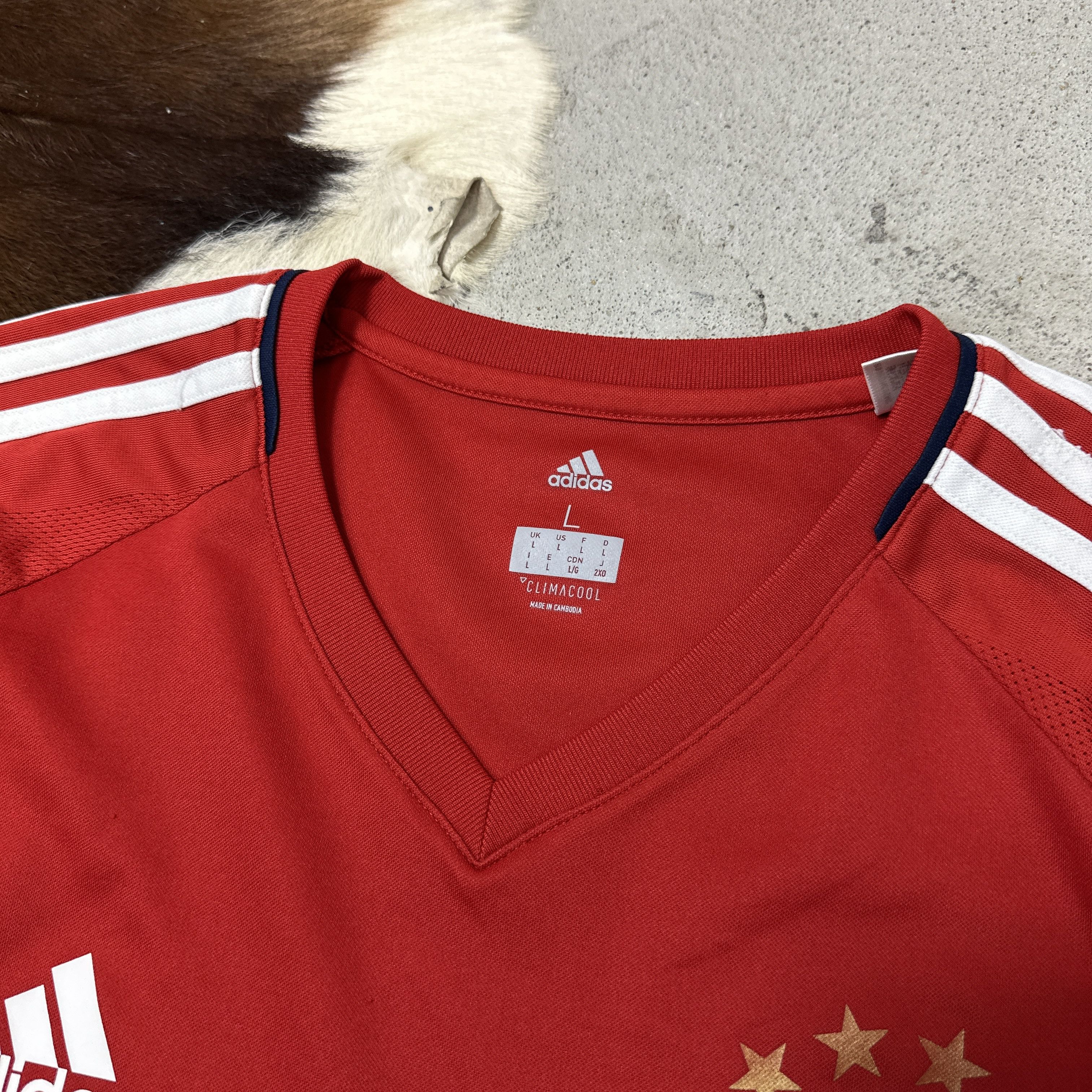 Adidas Vintage Sporty Streetwear Adidas Bayern Jersey Y2K Size US L / EU 52-54 / 3 - 3 Thumbnail