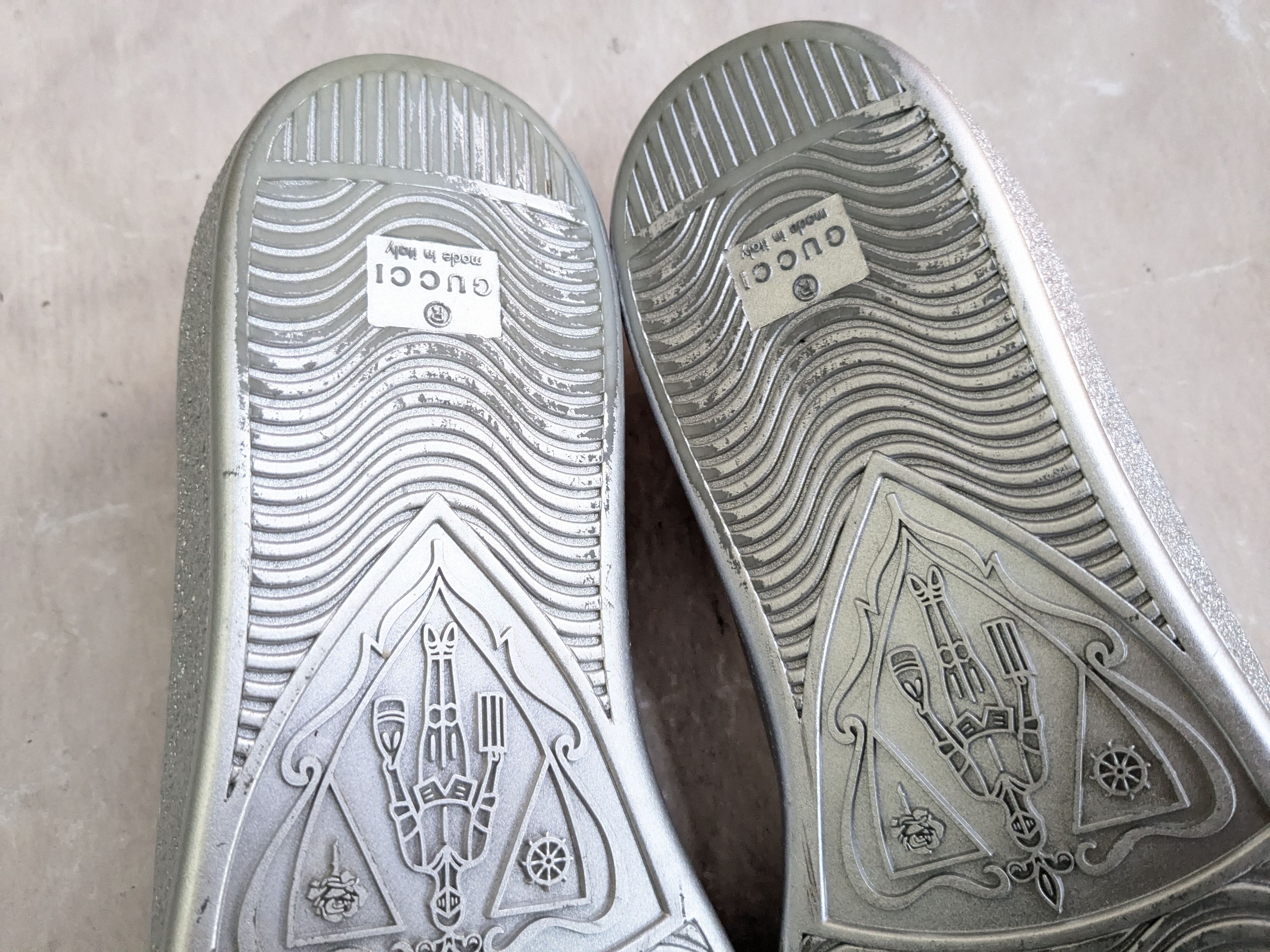 Gucci Gucci Ace Sneakers 8.5 Silver Leather Low Logo Size US 8.5 / EU 41-42 - 17 Thumbnail