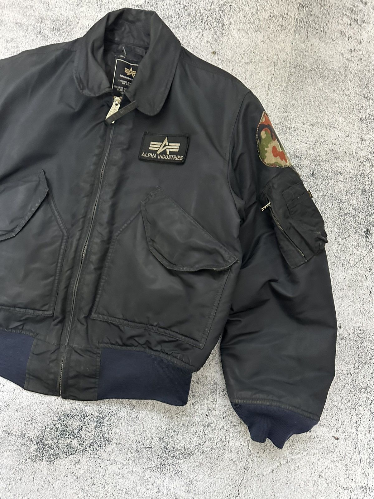 Alpha Industries Vintage 90's Alpha Industries US Military Bomber Jacket Fit Size US M / EU 48-50 / 2 - 5 Thumbnail
