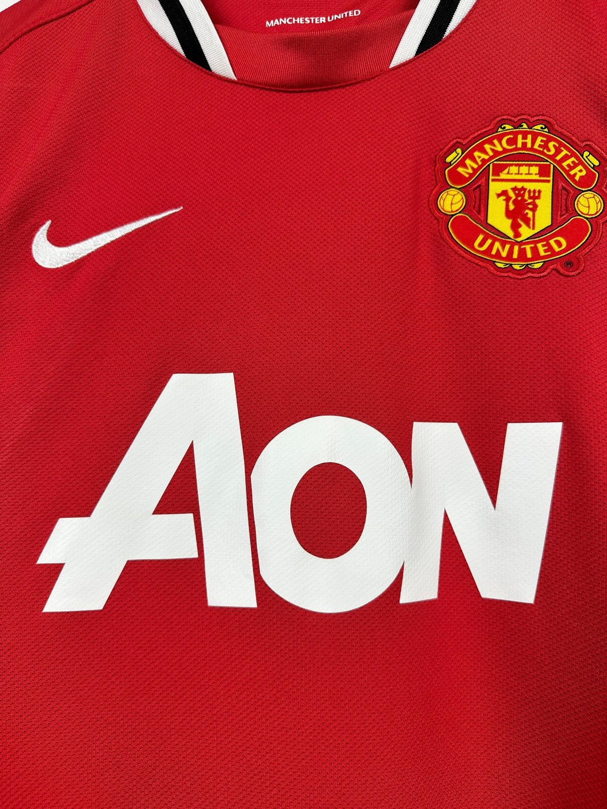 Nike 2011/12 Nike Manchester United Home Soccer Jersey Size US L / EU 52-54 / 3 - 7 Thumbnail