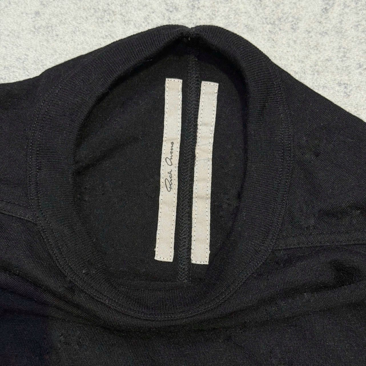 Rick Owens RICK OWEN Cropped level T shirt black Size S / US 4 / IT 40 - 6 Thumbnail