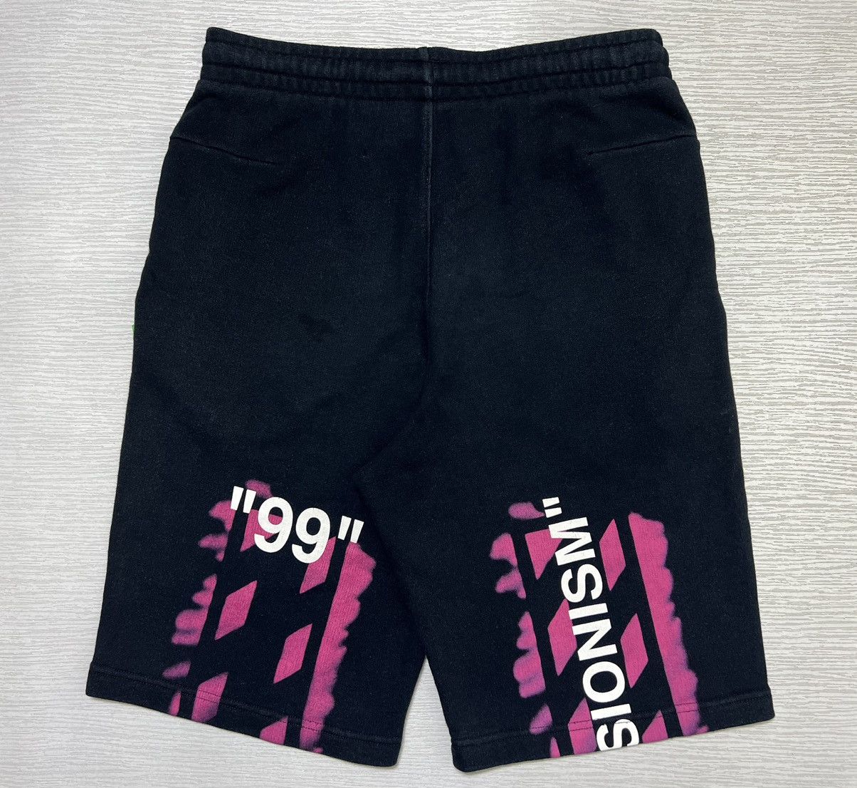 Off-White Off-White - Black Diag Stencil Shorts Size US 28 / EU 44 - 2 Thumbnail