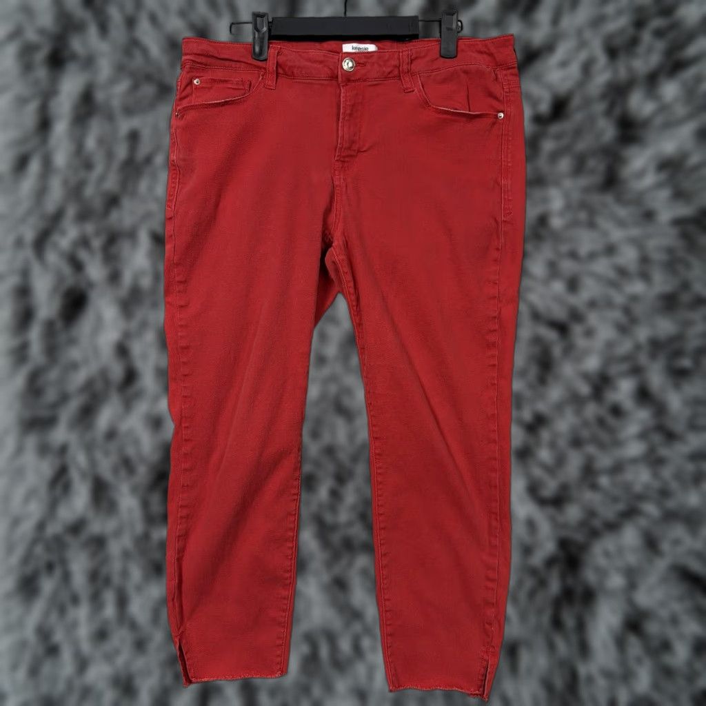 Vintage Kensie Jeans Capris Womens 12 Red Denim Crop Stretch 34x22 5-Pocket Preppy Size 34" / US 12 / IT 48 - 1 Thumbnail