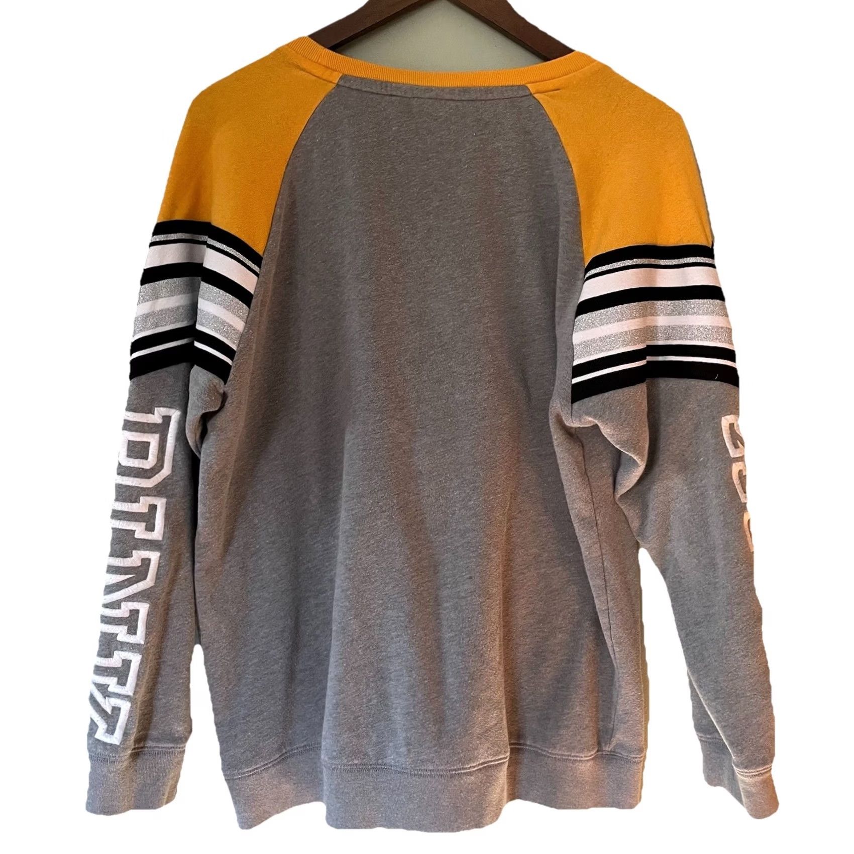 Vintage VINTAGE? No. (But follow rules) This item is not vintage. Size M / US 6-8 / IT 42-44 - 4 Thumbnail