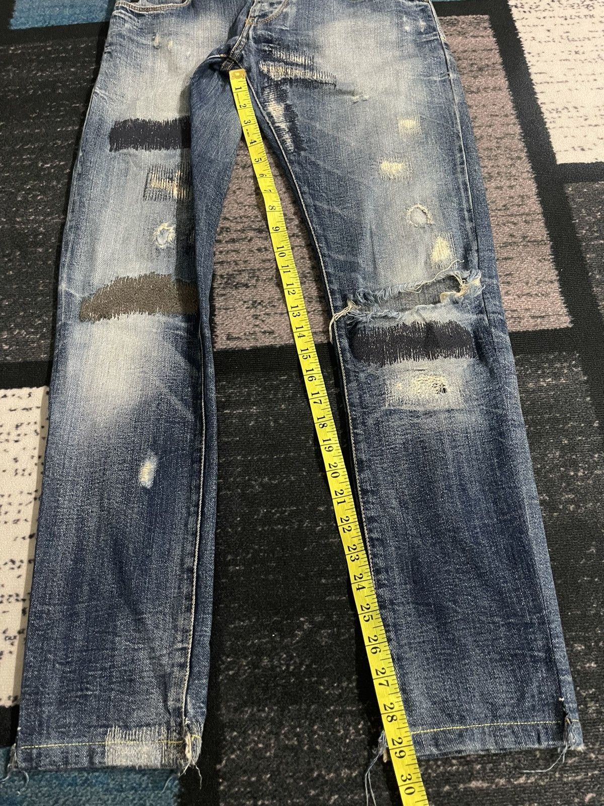 Armani Armani Jeans Distressed Denim Size US 29 - 15 Thumbnail
