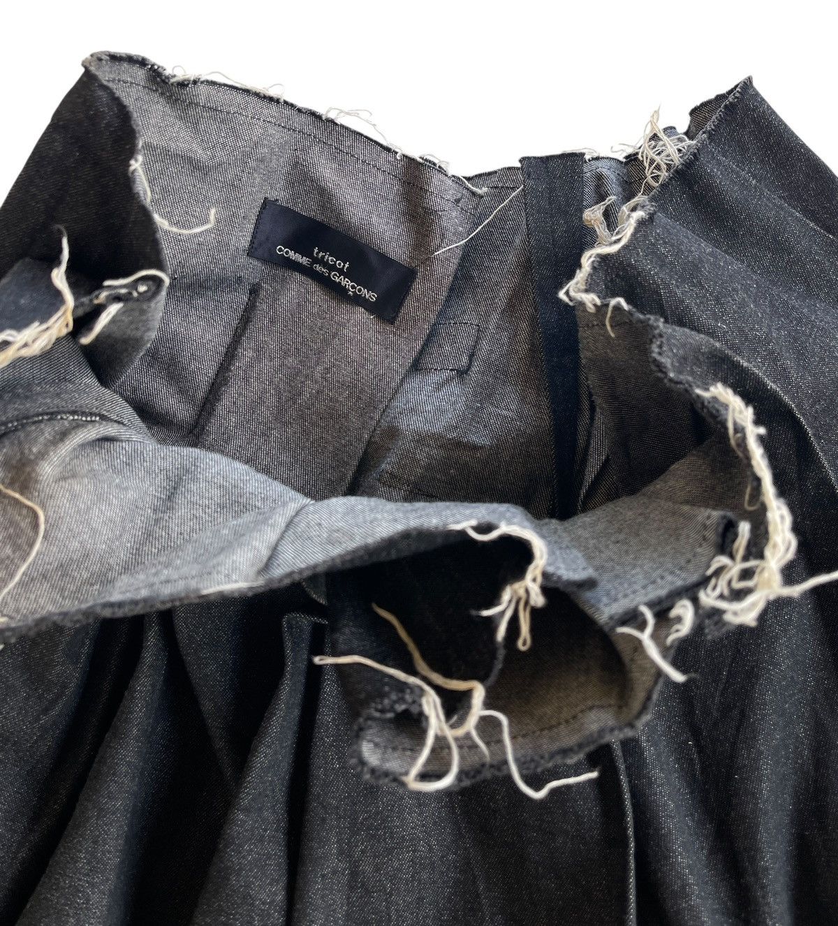Tricot Comme des Garcons AD1998 Runway Raw-Edge Denim Skirt Tie Waist Size 31" - 5 Thumbnail
