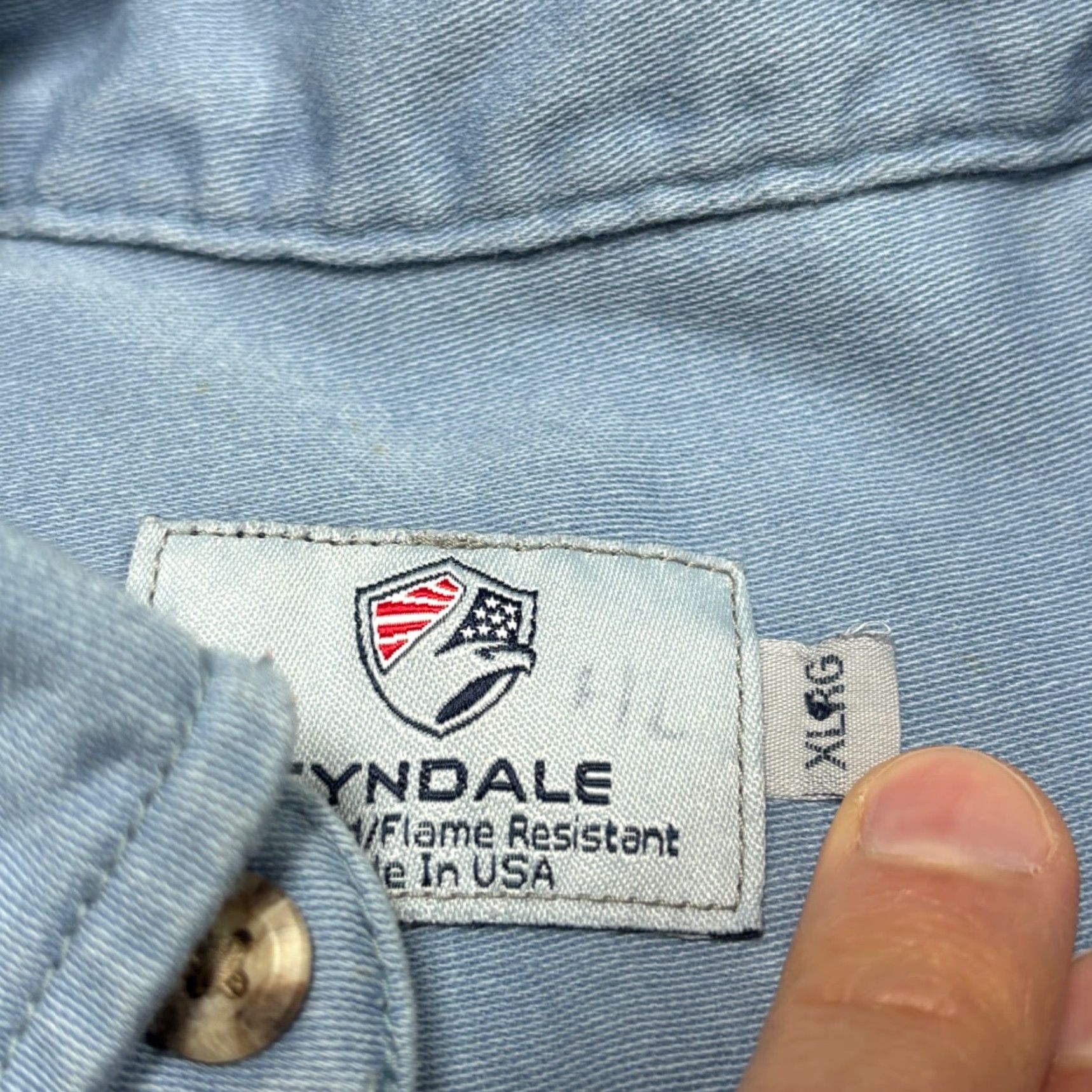 Vintage Tyndale Shirt Mens XL Flame Resistant Blue Made in USA Button-Down FRMC Size US XL / EU 56 / 4 - 5 Thumbnail