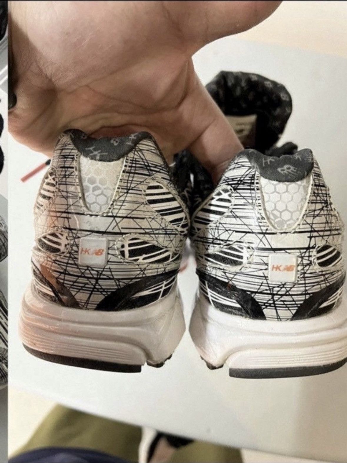 New Balance × Vintage ***FINAL DROP***RARE NEW BALANCE X HEIDI KLUME 890ALBLK 10 Size US 10 / EU 43 - 6 Thumbnail