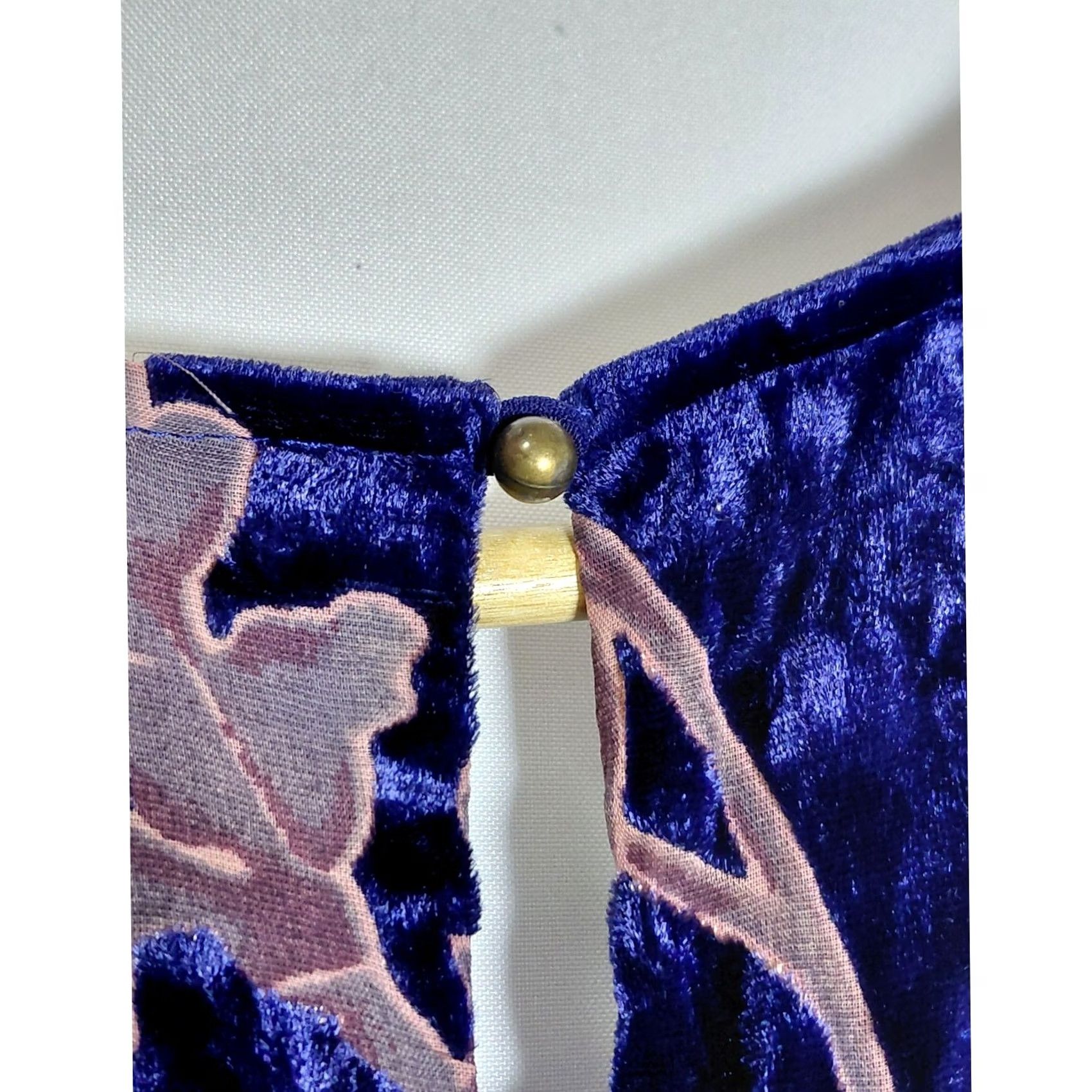 Velvet Entro Floral Velvet Dress Blue Sleeveless Halter Short Size L Size 36" / US 14 / IT 50 - 5 Thumbnail