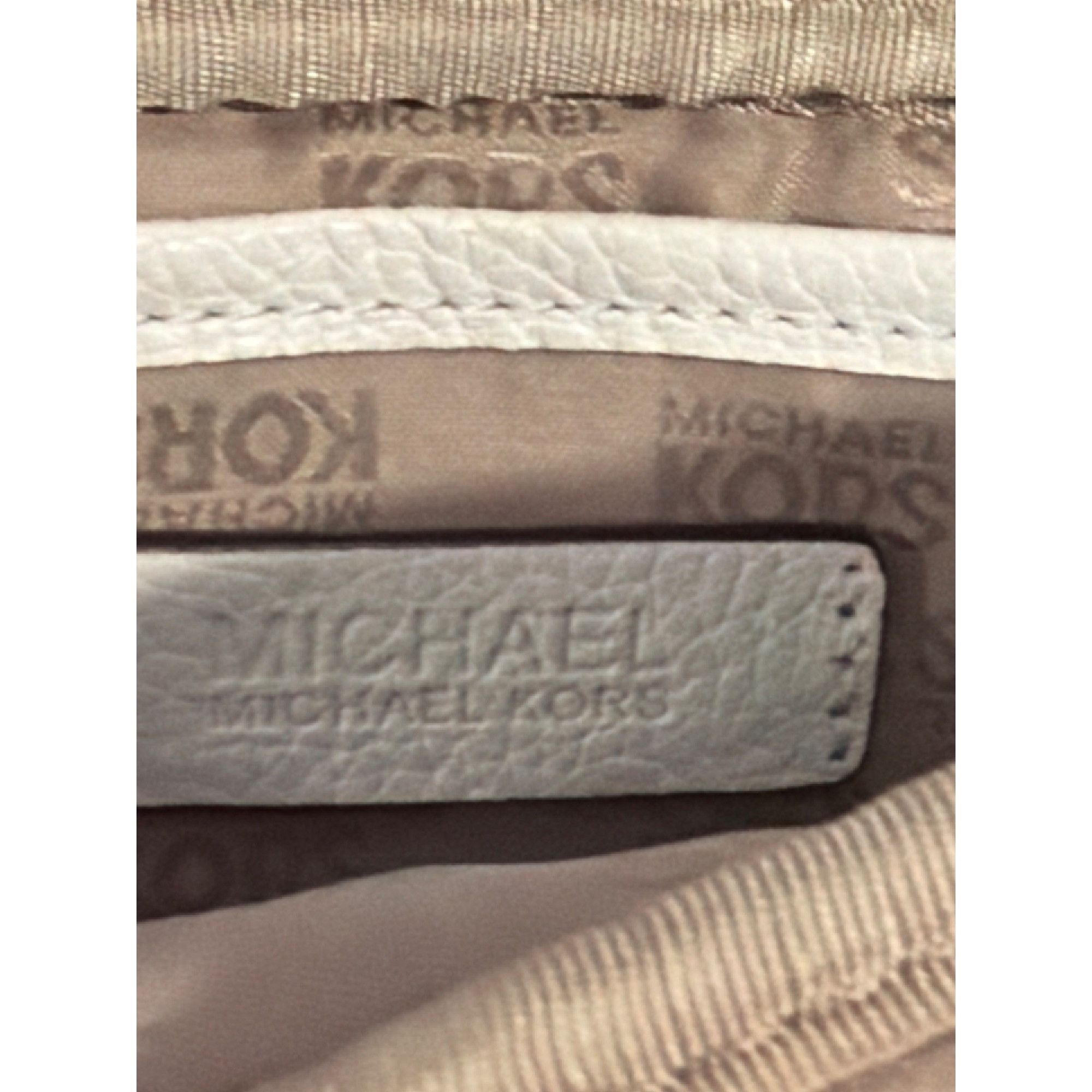 Michael Kors Michael Kors White Pebbled Leather Crossbody Bag Gold Tone H Size ONE SIZE - 7 Thumbnail