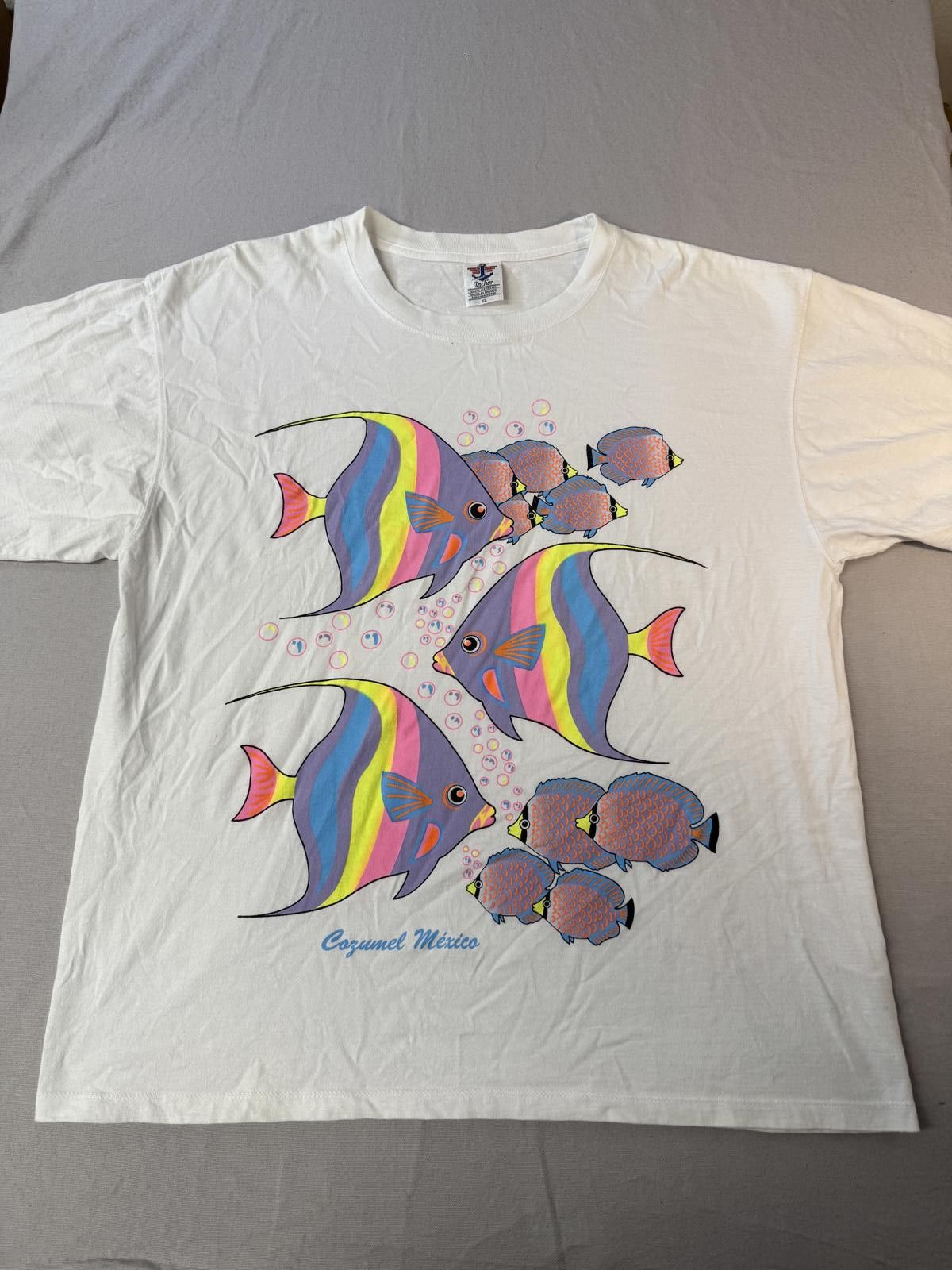 Designer VTG Neon Fish T-shirt Cozumel Mexico Tee XL Size US XL / EU 56 / 4 - 1 Thumbnail