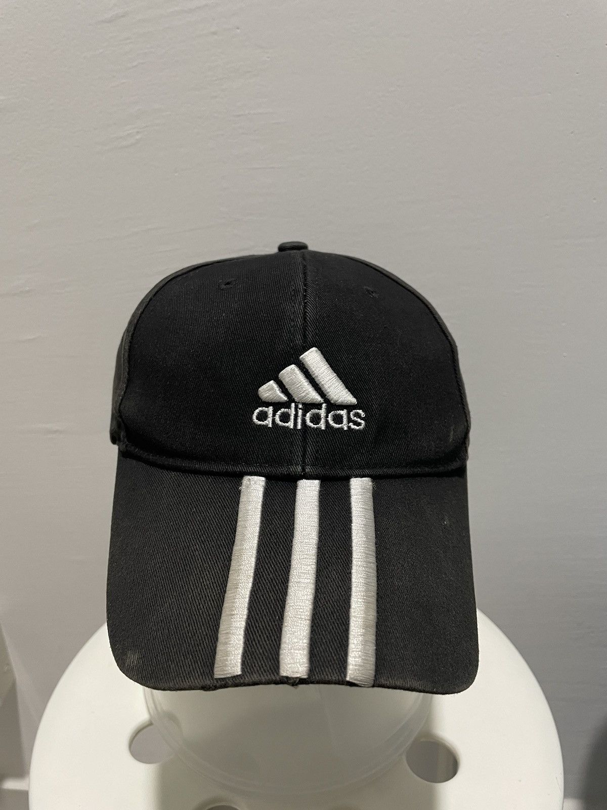 Adidas × Vintage Vintage Cap Adidas Baseball 3 Stripes Size ONE SIZE - 1 Thumbnail