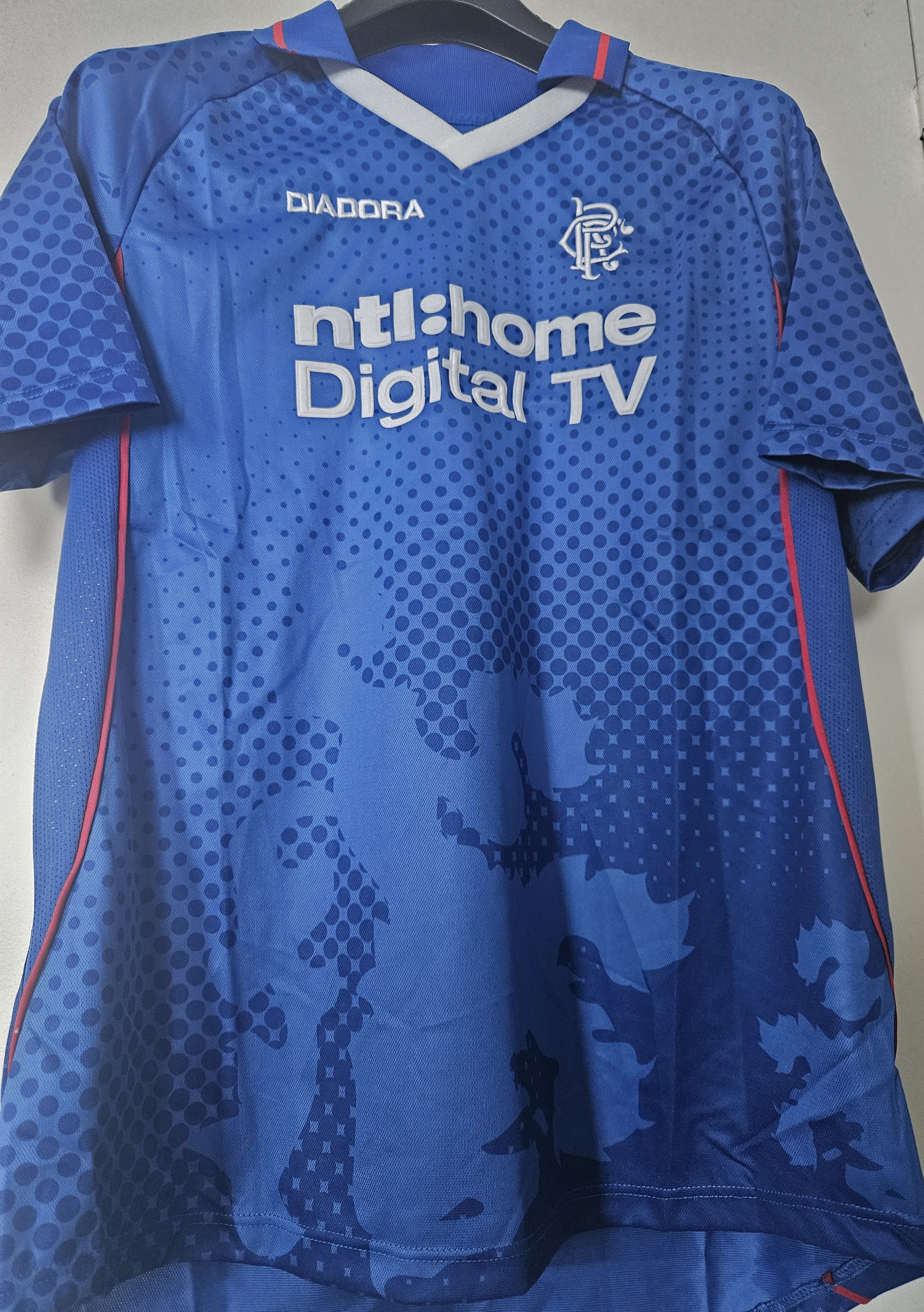 Other Caniggia 7 Glasgow Rangers 2002–03 Vintage Soccer Trikot Size US L / EU 52-54 / 3 - 5 Thumbnail