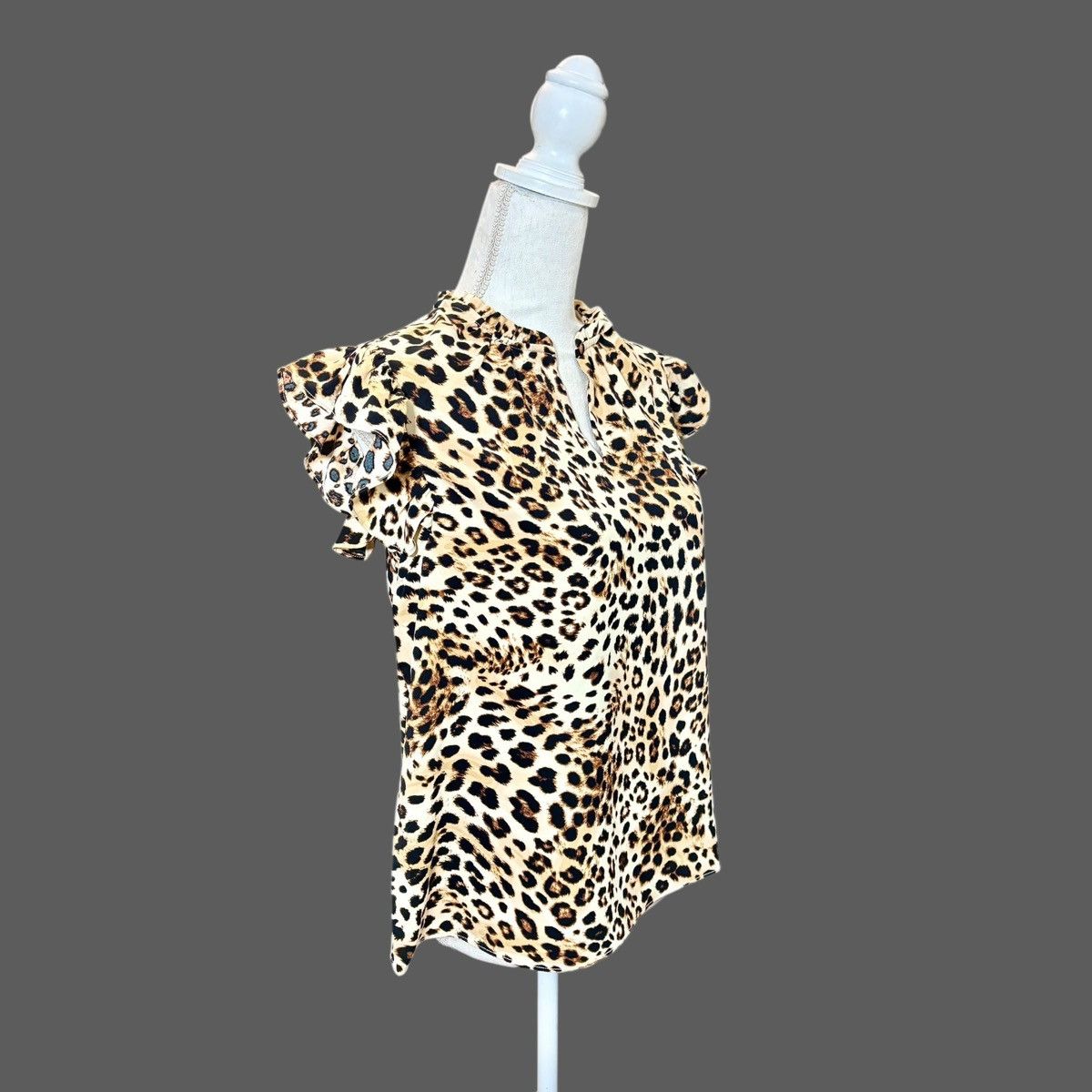 Nanette Lepore Nanette Lepore Women’s Khloe Cheetah Print Blouse Sz M Size M / US 6-8 / IT 42-44 - 8 Thumbnail