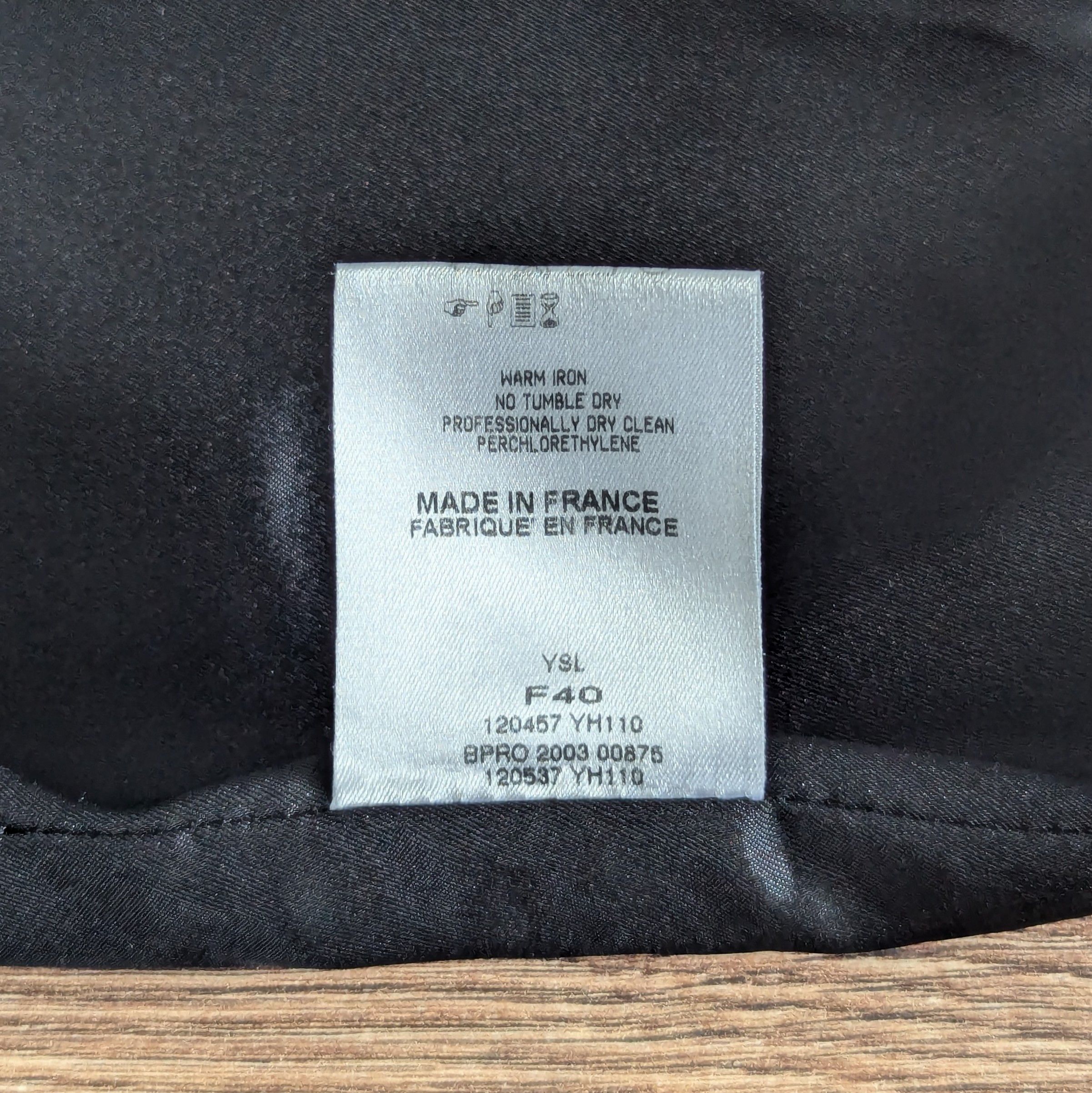 Yves Saint Laurent Yves Saint Laurent Rive Gauche Lana Wool Skirt MadeInFrance Size 28" / US 6 / IT 42 - 14 Thumbnail