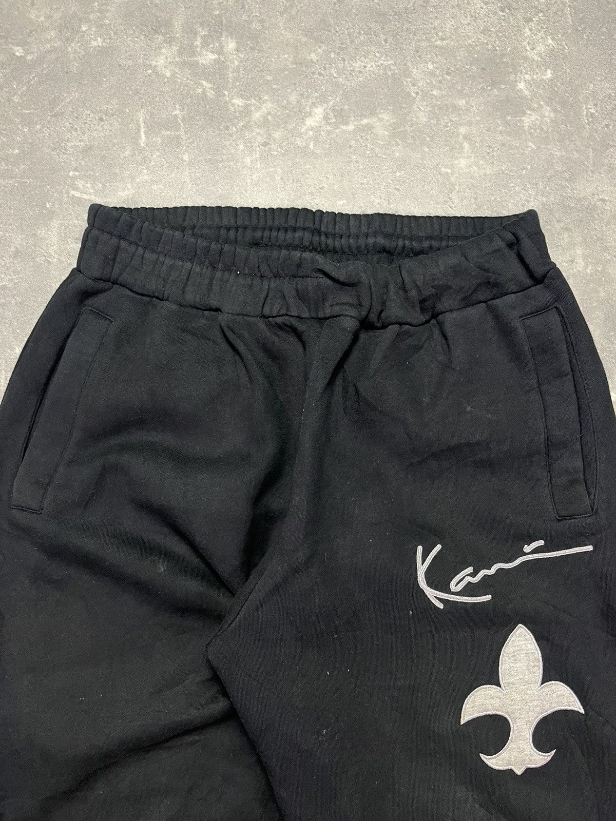 Karl Kani Karl Kani Vintage Embroidered Printed Baggy Sweatpants L Size US 34 / EU 50 - 5 Thumbnail