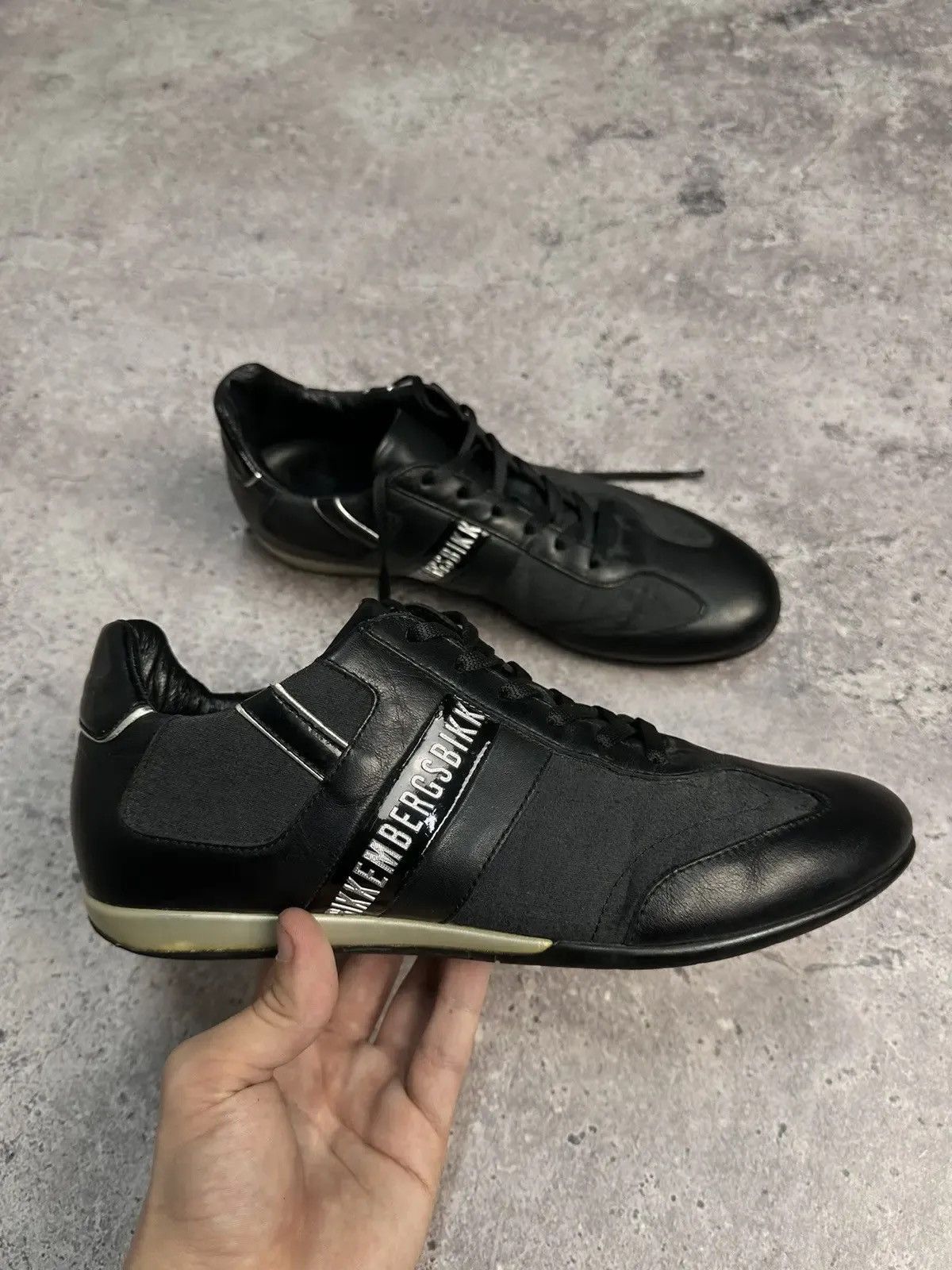 靴 DIRK BIKKEMBERGS FOOTBALL SHOES Y2K 00's Bikkembergs Shoes Football Shoes (37EU) – Bintagged