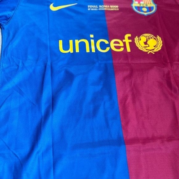 Nike Barcelona Soccer Jersey Lionel Messi #10 Retro Final UCL 200 Size US M / EU 48-50 / 2 - 5 Thumbnail