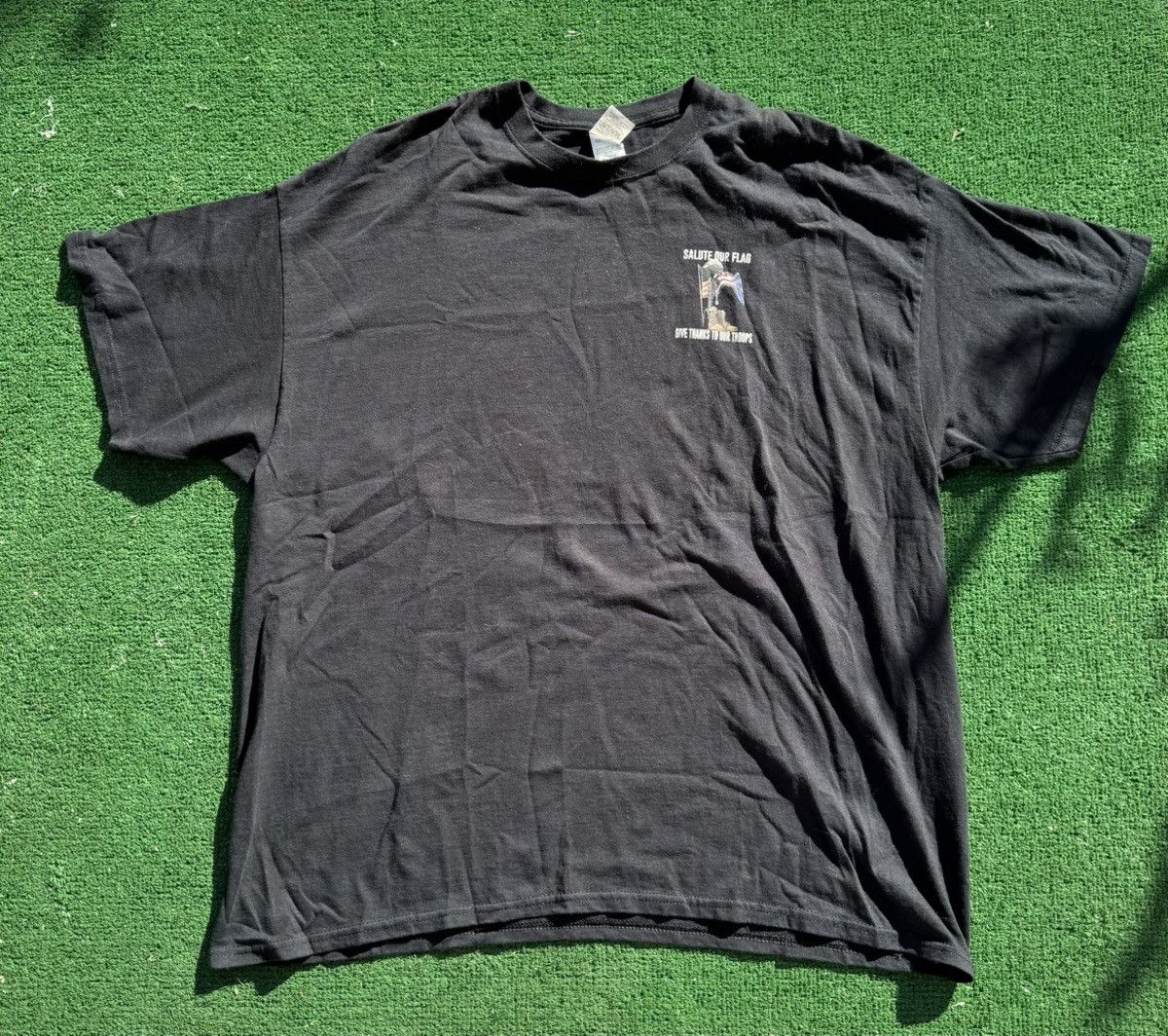 Gildan ‘Salute Our Flag’ T-Shirt Size US XXL / EU 58 / 5 - 1 Thumbnail