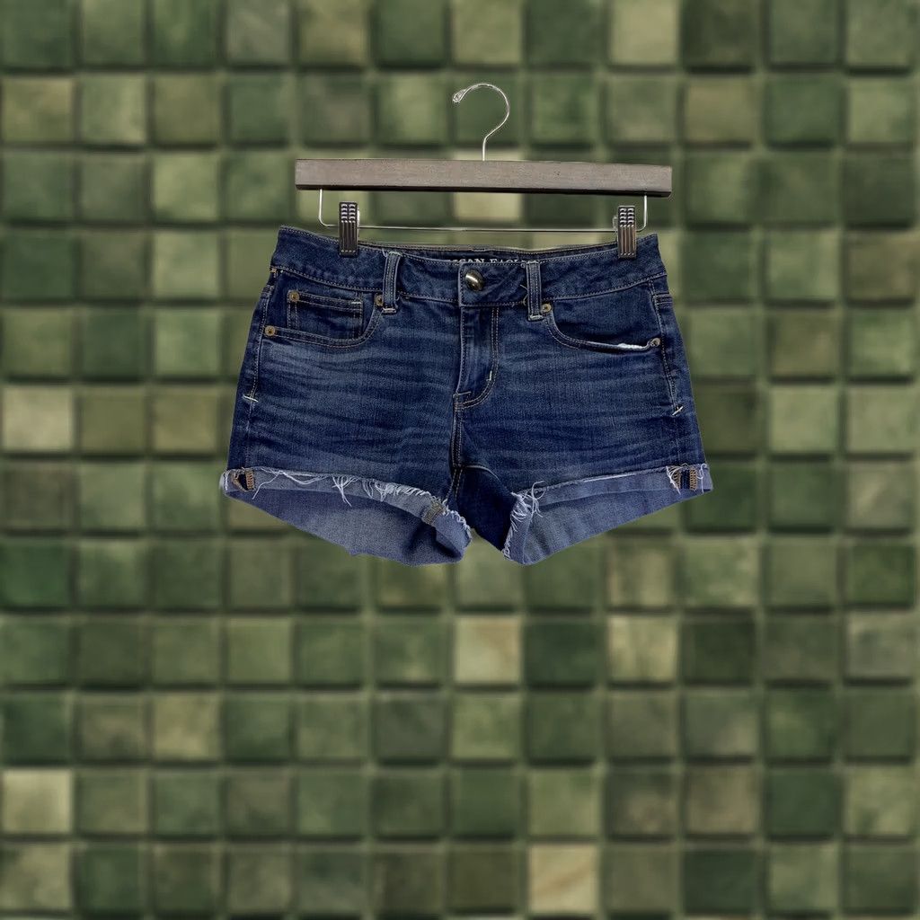 American Eagle Outfitters American Eagle Outfitters Super Stretch Shortie Womens Size 4 Cuffed Denim Jean Shorts-6544 Blue 5-Pocket Design Casual Beach Walking Womens Shoes? Size 27" / US 4 / IT 40 - 1 Thumbnail
