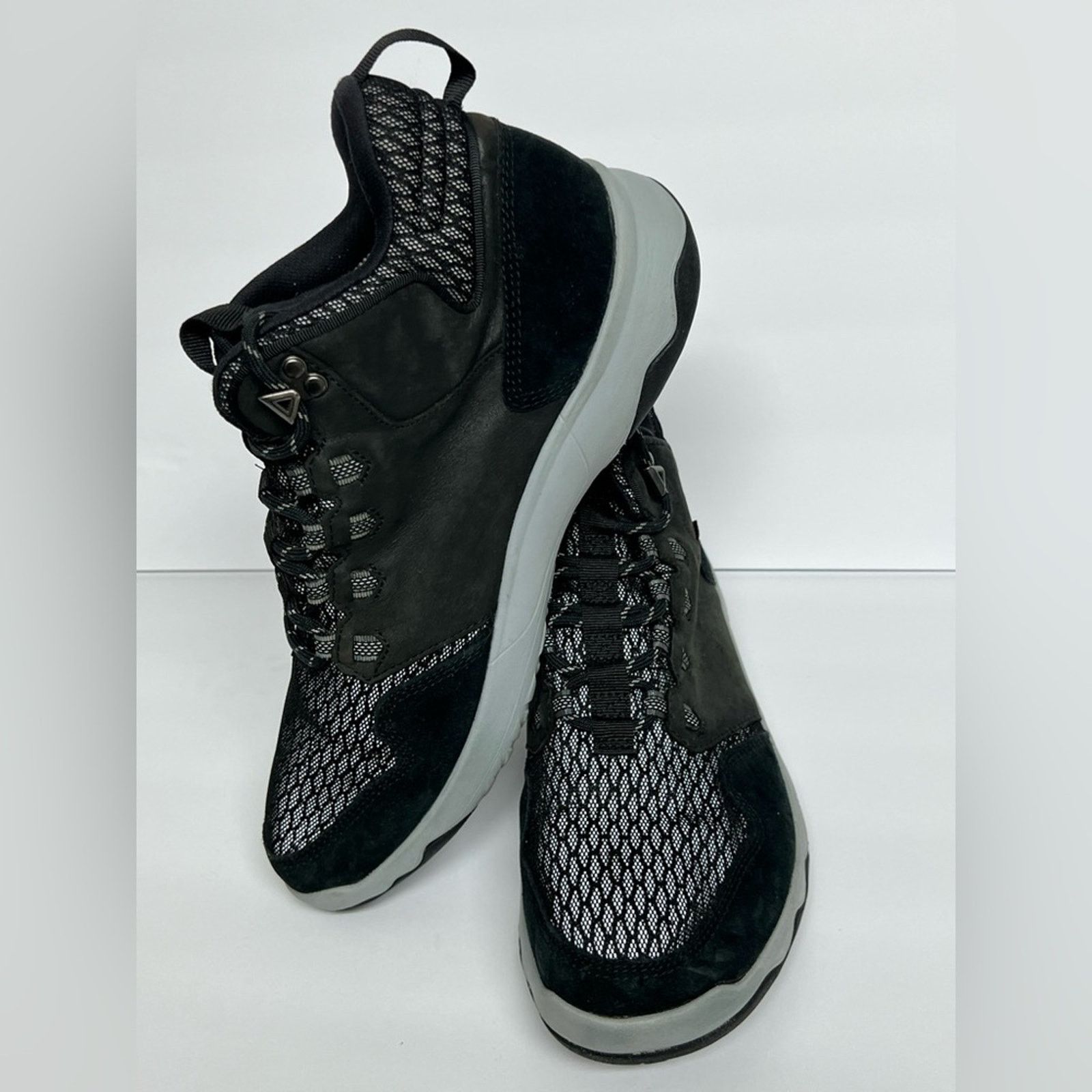 Teva Teva Arrowood Lux Mid Waterproof Hiking Boots Men’s 11.5 Size US 11.5 / EU 44-45 - 4 Thumbnail