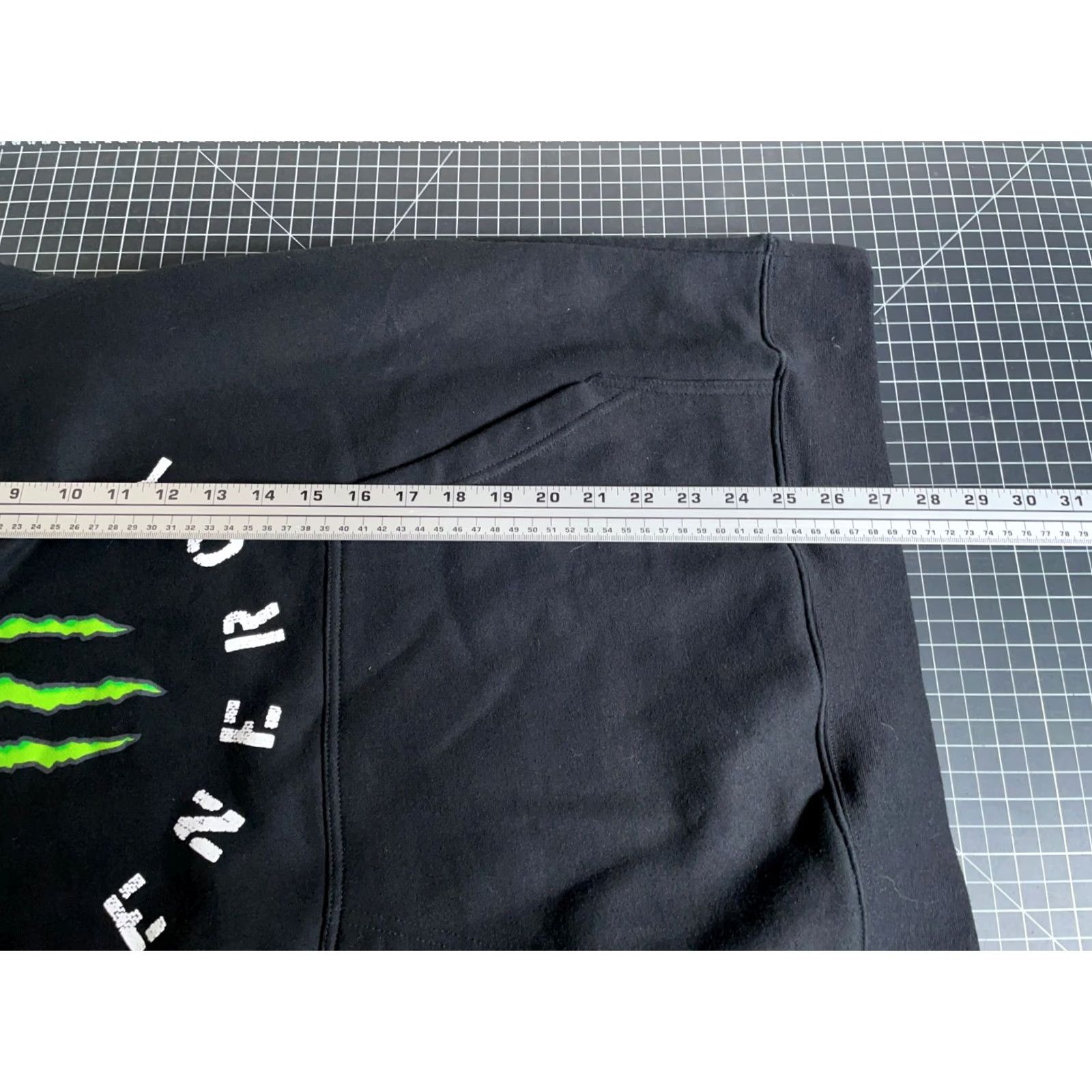 Vintage Monster Energy Hoodie Mens Large Black Drawstring Pullover Sweatshirt Official Retro Graphic Print Pocket(s) Sweatshirt Black Mens L Size US L / EU 52-54 / 3 - 6 Thumbnail