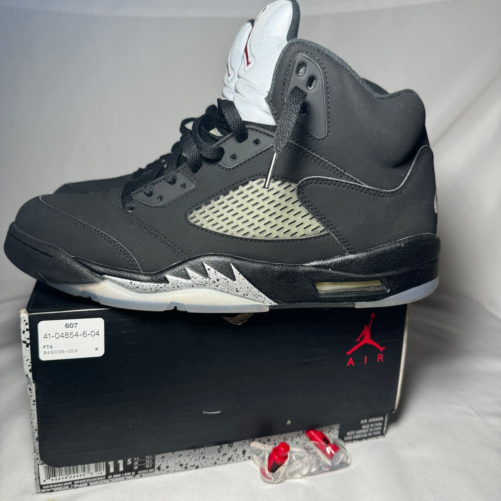 Jordan Brand × Nike Size 11.5 - Nike Air Jordan 5 Retro OG Black Metallic 2016 Size US 11.5 / EU 44-45 - 9 Thumbnail