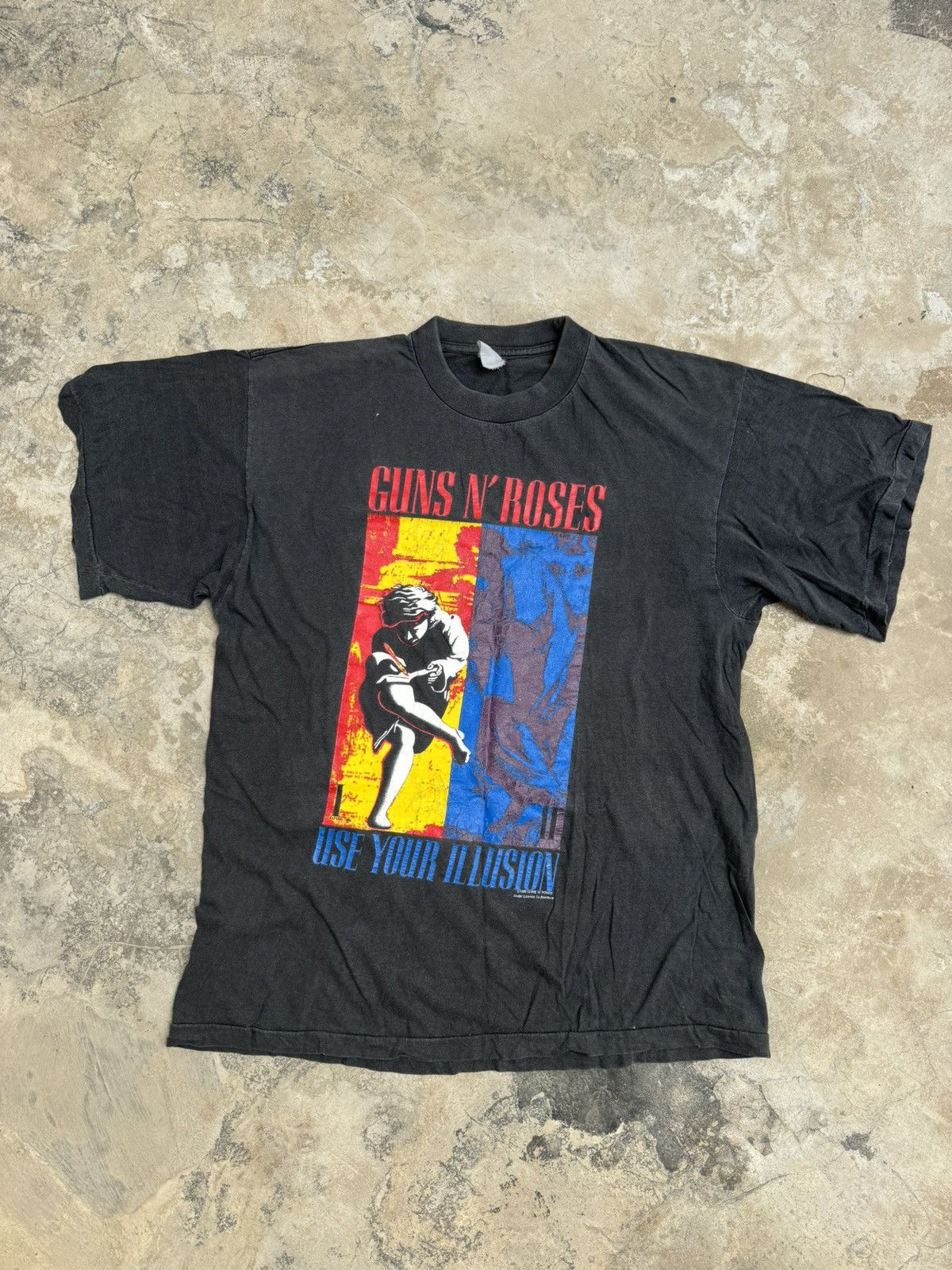 Band Tees × Vintage VINTAGE 90s GUNS N ROSES USE YOUR ILLUSION TOUR BAND TSHIRT Size US L / EU 52-54 / 3 - 1 Thumbnail