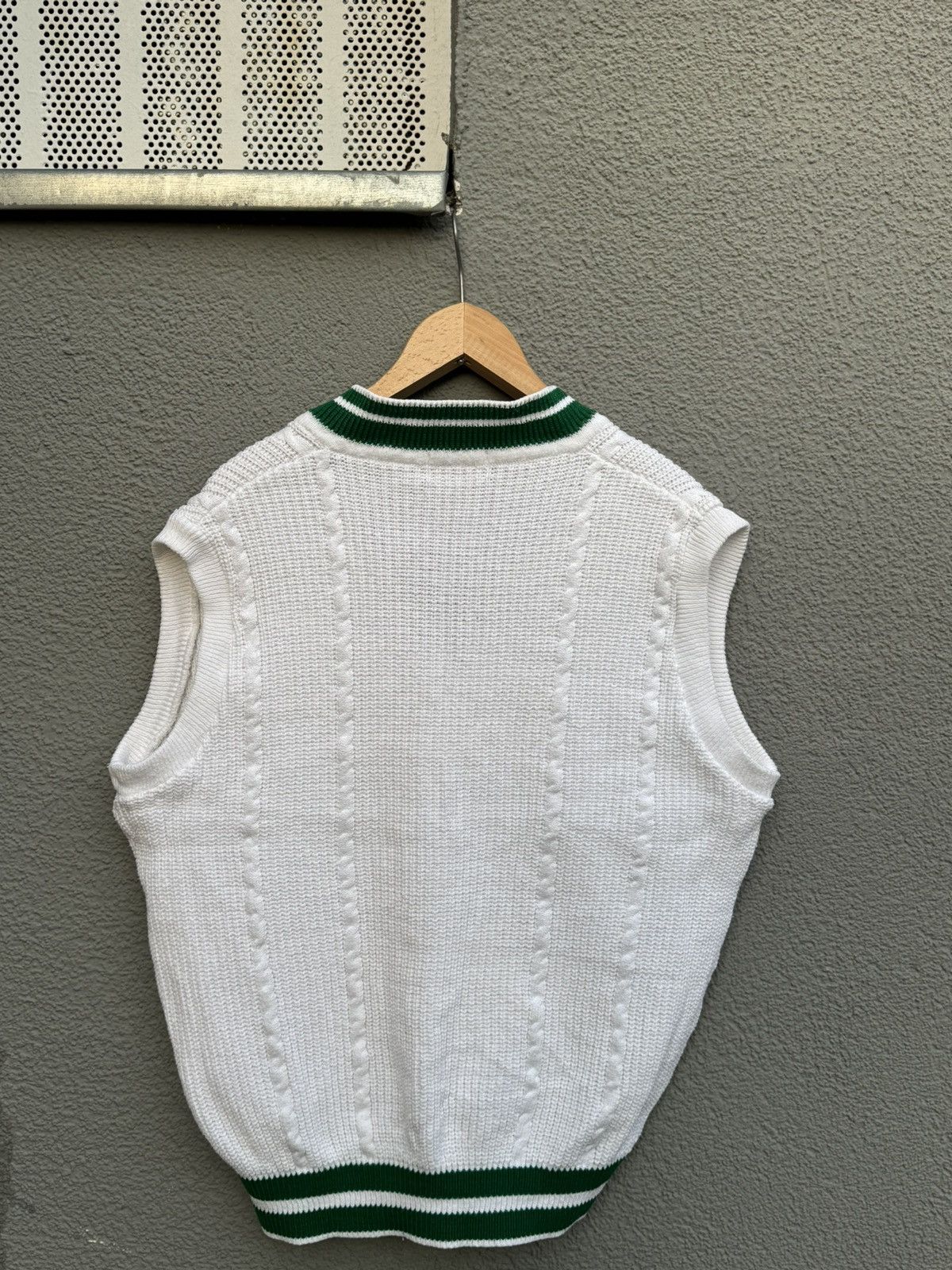 Fred Perry × Vintage ARCHIVAL KNITTED VEST FRED PERRY VINTAGE SWEATER 90s Size US L / EU 52-54 / 3 - 5 Thumbnail