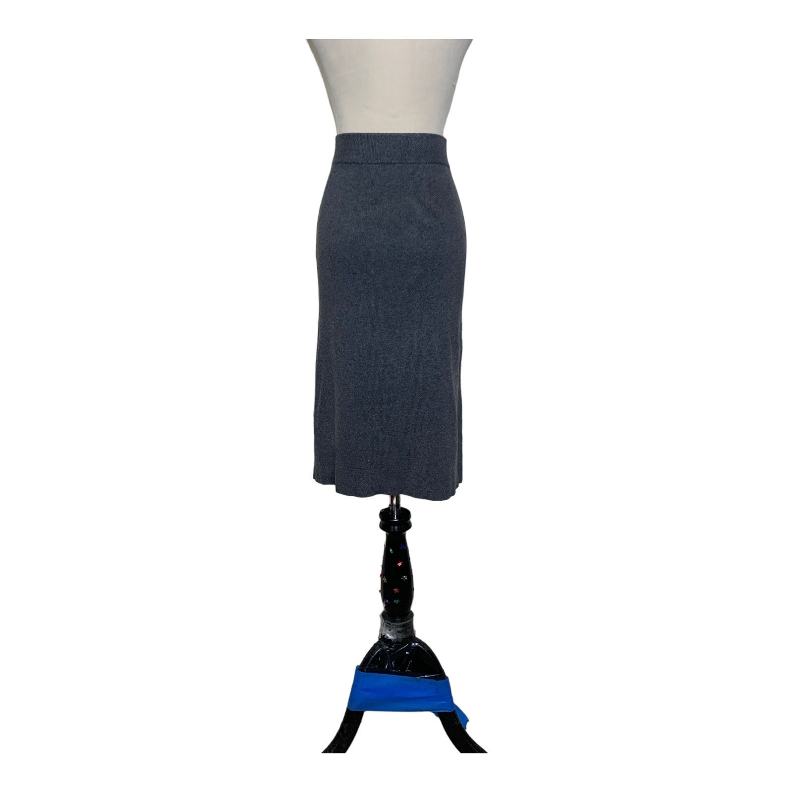 Banana Republic Banana Republic gray knee length pull on skirt size M Size 30" / US 8 / IT 44 - 9 Thumbnail